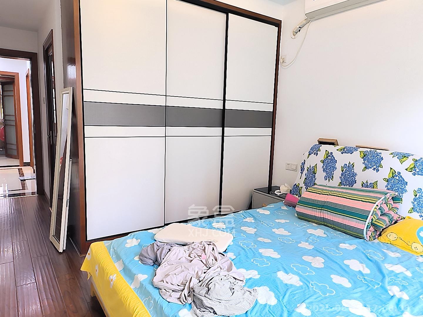 哈佛小镇(五矿哈佛小镇) 3室2厅2卫 2300.0元/月 哈佛小镇(五矿哈佛小镇) 3室2厅2卫 2300.0元/月室内图