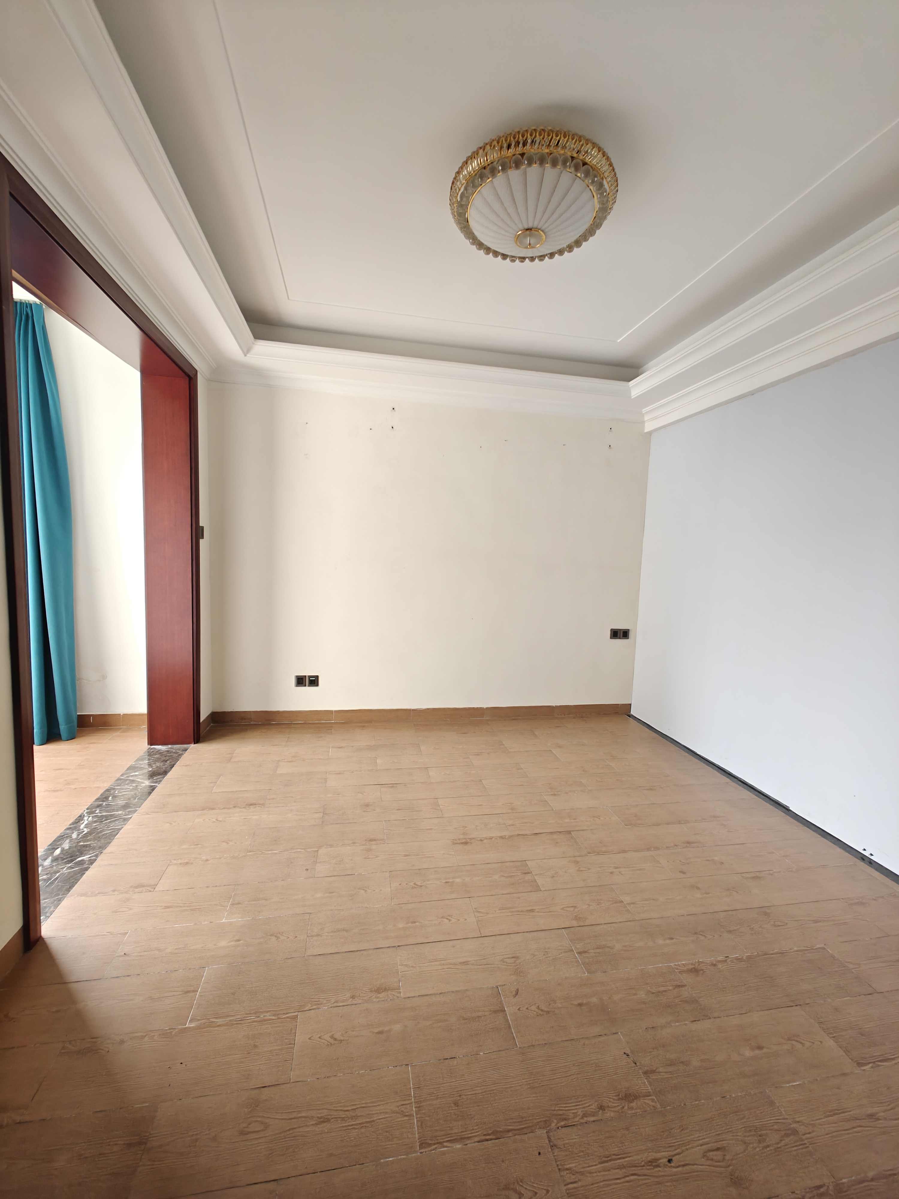 盛达景都二期 3室2厅2卫 3800.0元/月 盛达景都二期 3室2厅2卫 3800.0元/月室内图