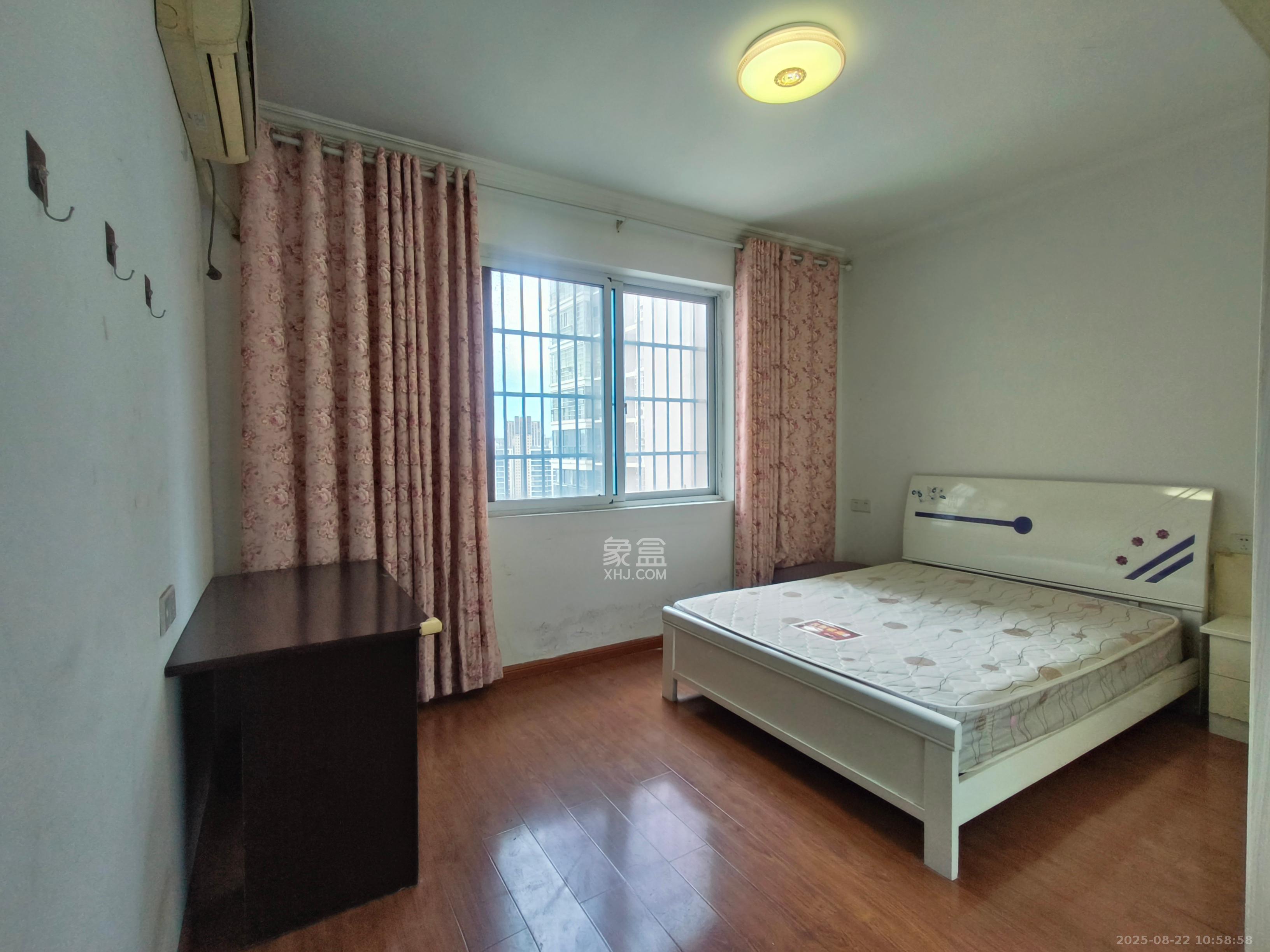 谷山庭院二期  2室2厅1卫    2100.0元/月 谷山庭院二期  2室2厅1卫    2100.0元/月室内图