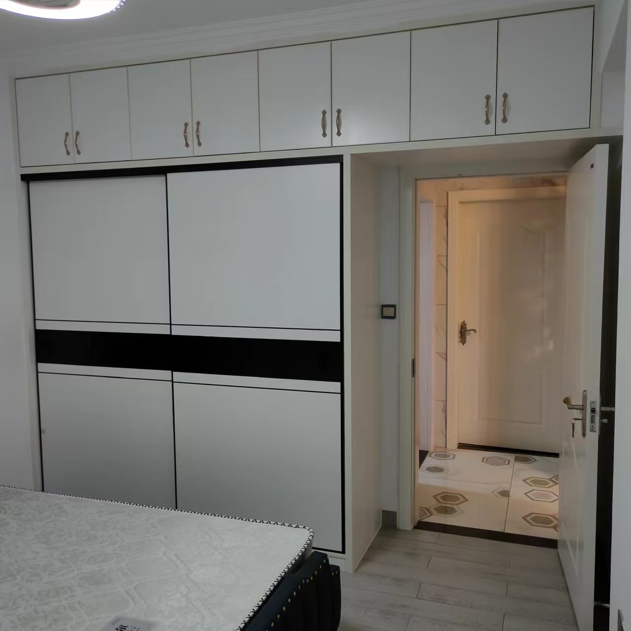 拓兴阳光新城 2室2厅1卫 2000.0元/月 拓兴阳光新城 2室2厅1卫 2000.0元/月室内图