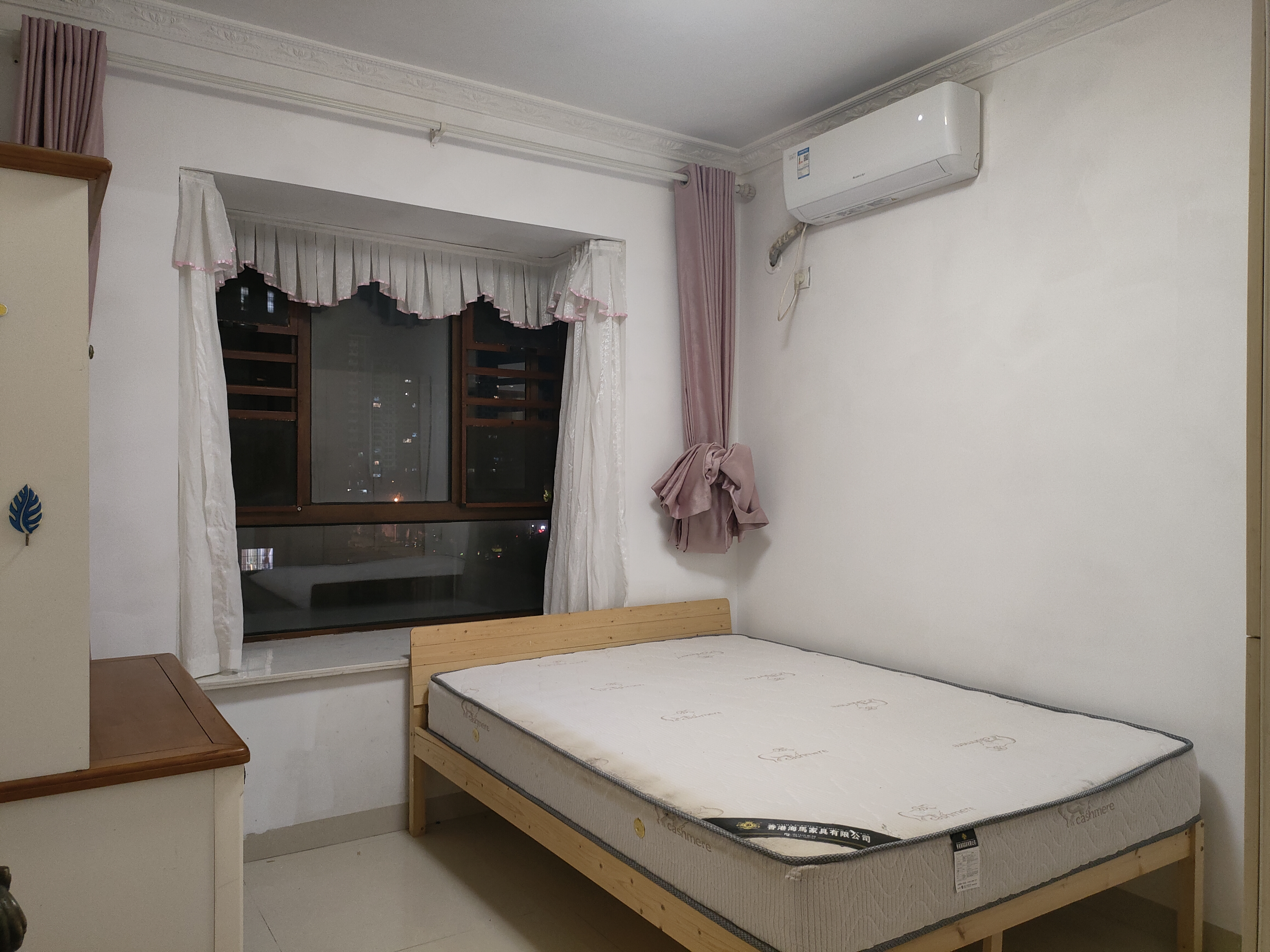 西溪里一期 2室2厅1卫 3000.0元/月 西溪里一期 2室2厅1卫 3000.0元/月室内图