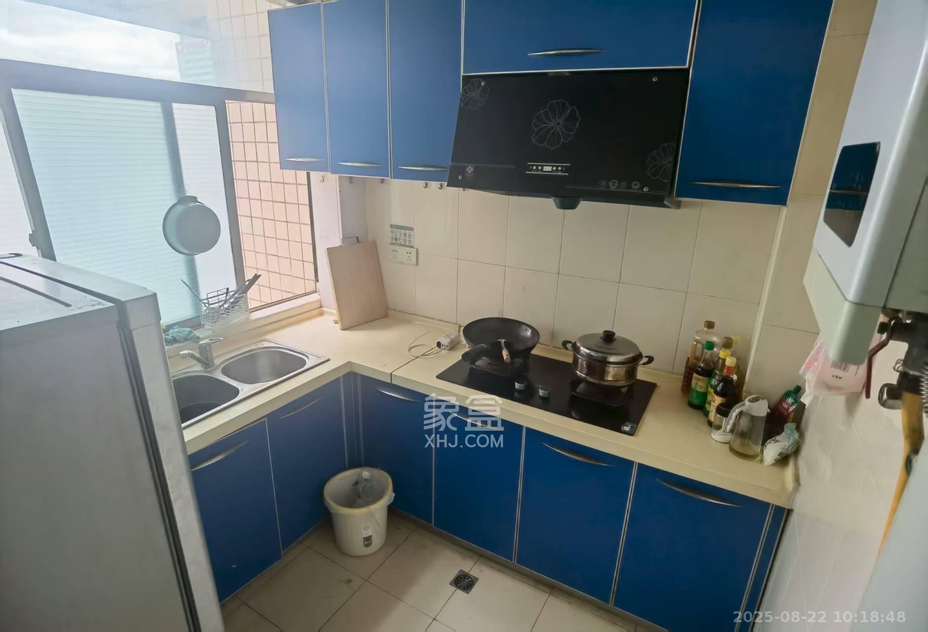 王府井公寓（福源公寓）  1室1厅1卫    1800.0元/月室内图