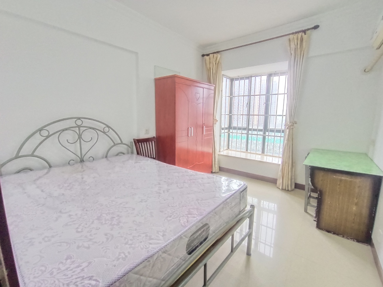 铭盛檀香洲 3室2厅1卫 2300.0元/月 铭盛檀香洲 3室2厅1卫 2300.0元/月室内图