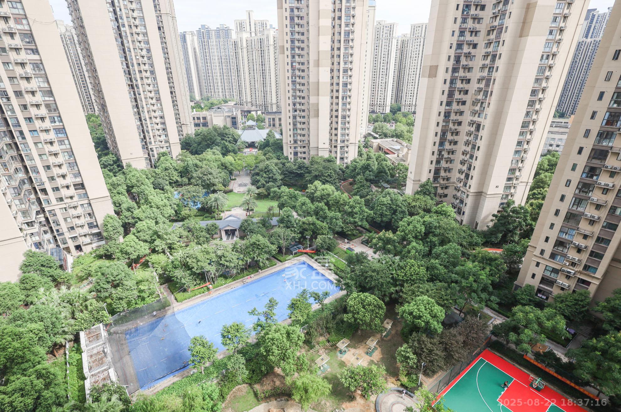 梅溪湖合能璞丽  4室2厅1卫    151.0万 梅溪湖合能璞丽  4室2厅1卫    151.0万阳台