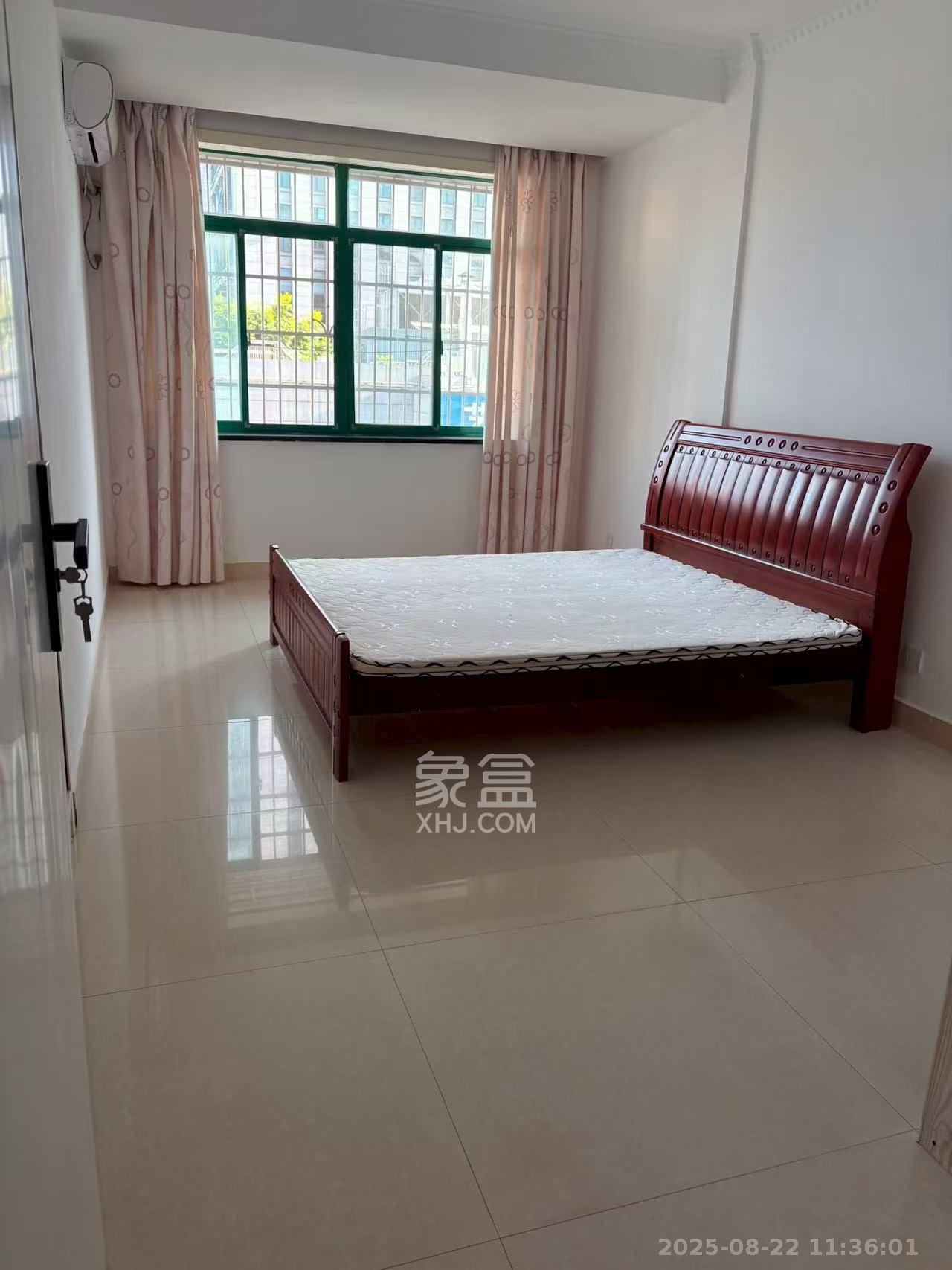 星沙国际物流园/泉星社区  3室2厅1卫    1800.0元/月 星沙国际物流园/泉星社区  3室2厅1卫    1800.0元/月室内图