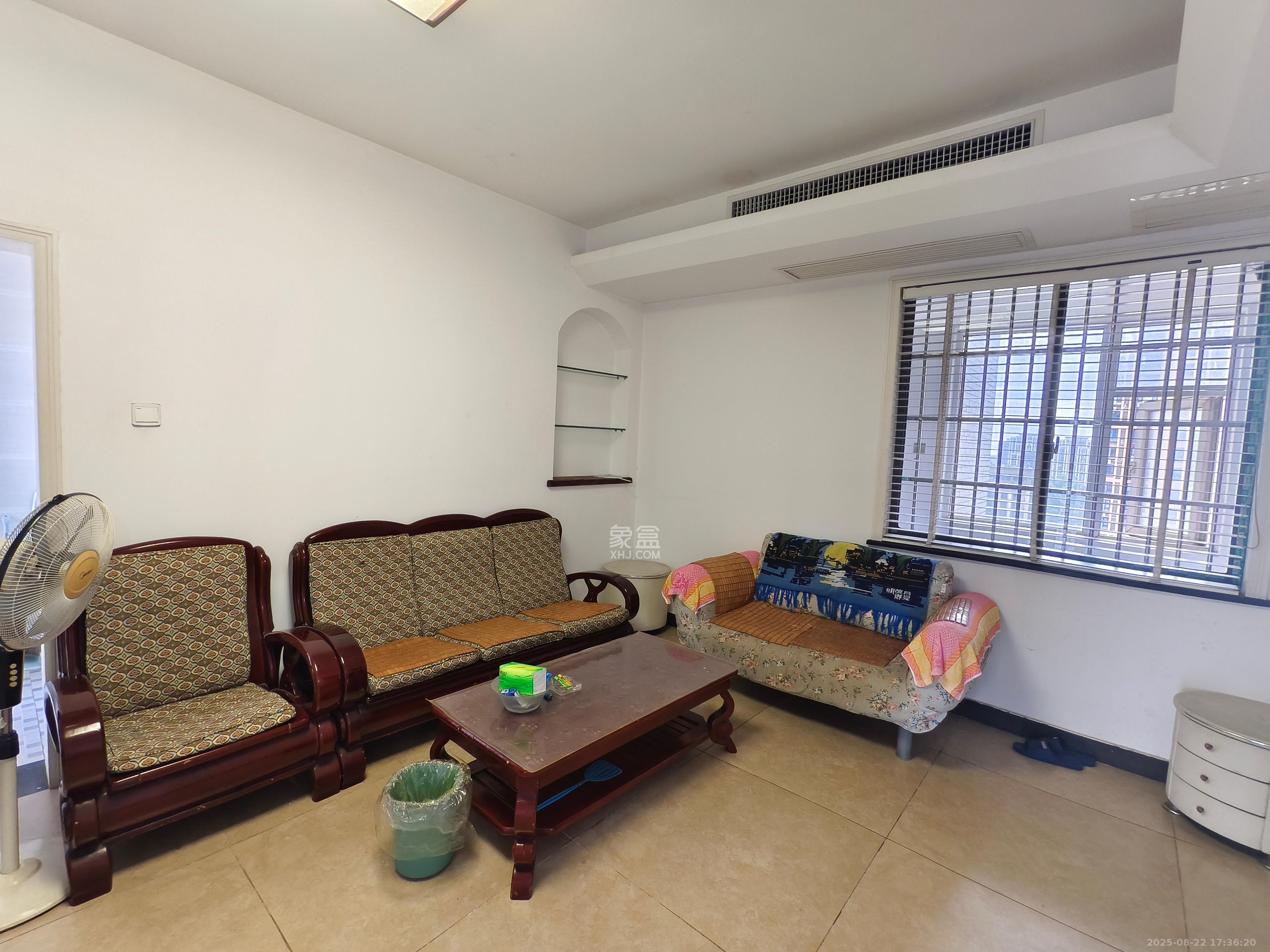 湘瑞嘉园  2室2厅1卫    1680.0元/月室内图