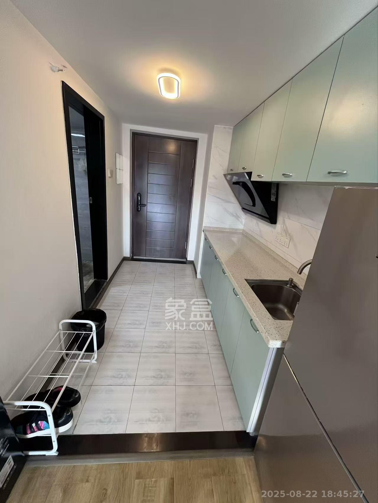 万科金色麦田  1室1厅1卫    1600.0元/月室内图