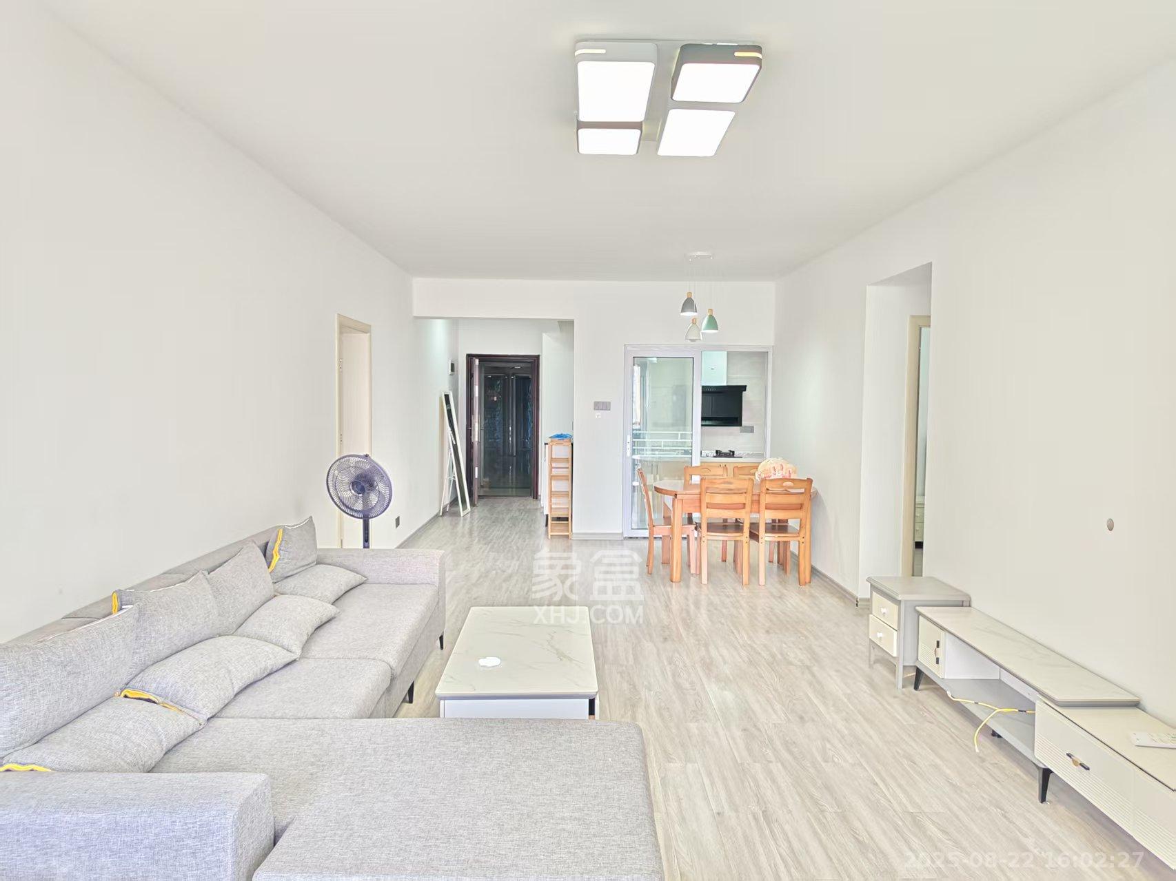 湘熙水郡(观澜海赋家园)  4室2厅2卫    3400.0元/月 湘熙水郡(观澜海赋家园)  4室2厅2卫    3400.0元/月