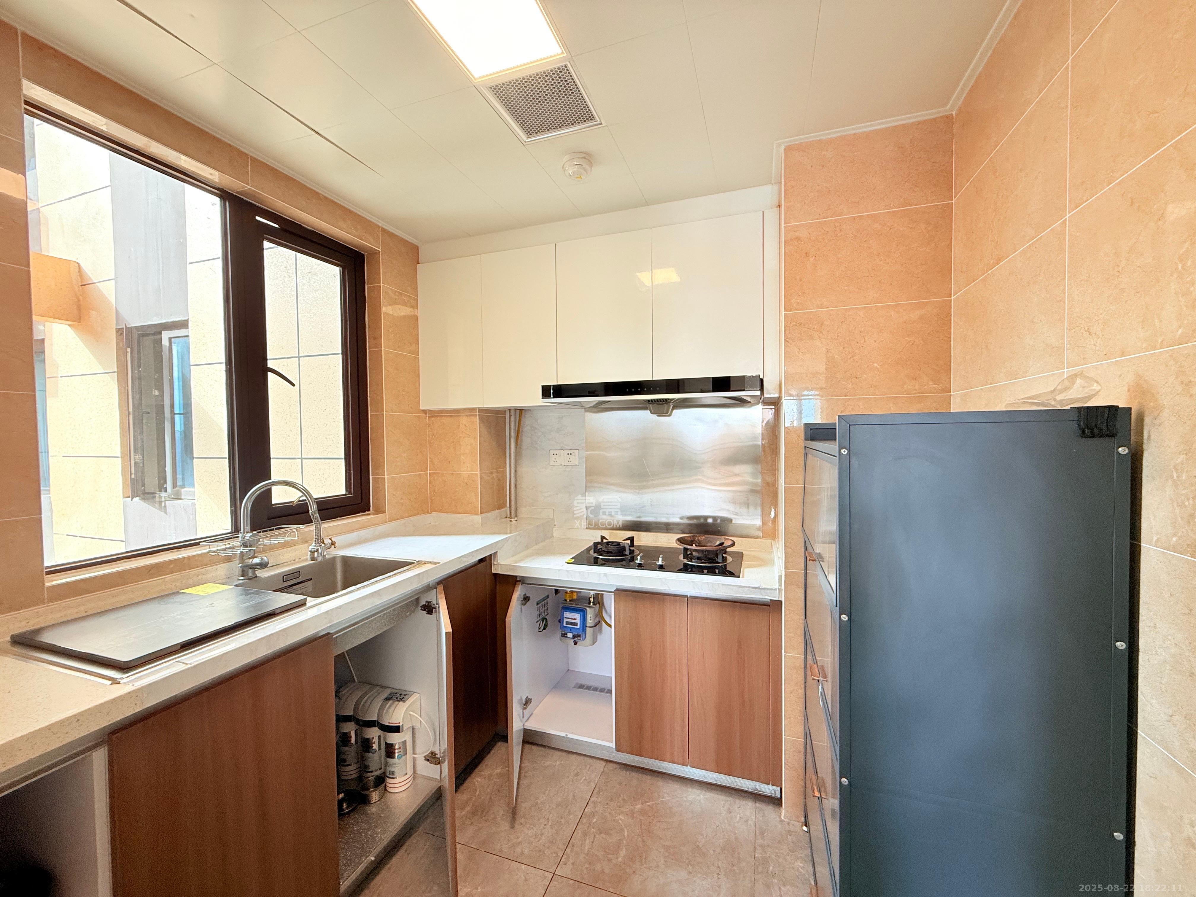 保利茉莉公馆 3室2厅1卫 3200.0元/月 保利茉莉公馆 3室2厅1卫 3200.0元/月室内图