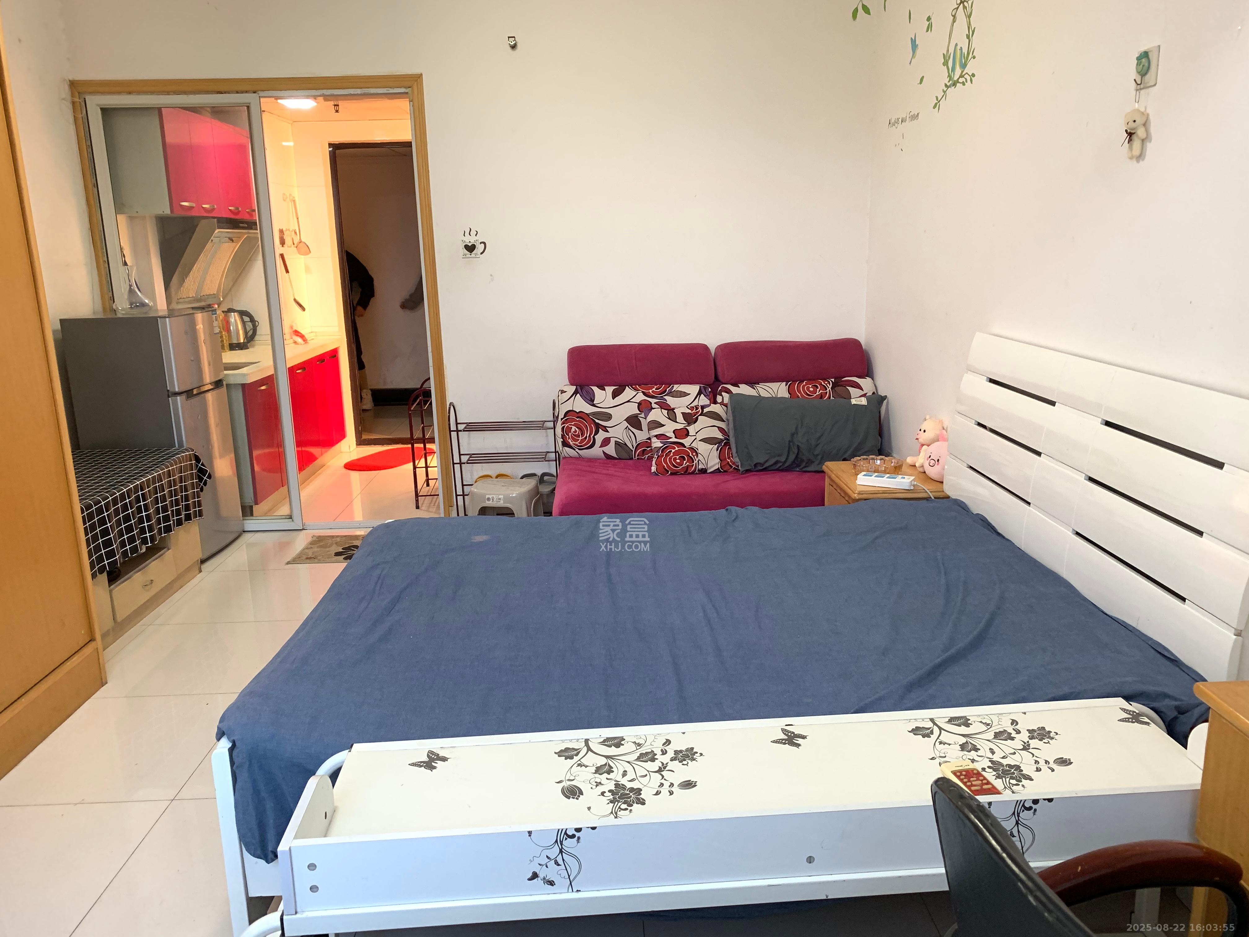 2076至高点 1室1厅1卫 1200.0元/月 2076至高点 1室1厅1卫 1200.0元/月室内图