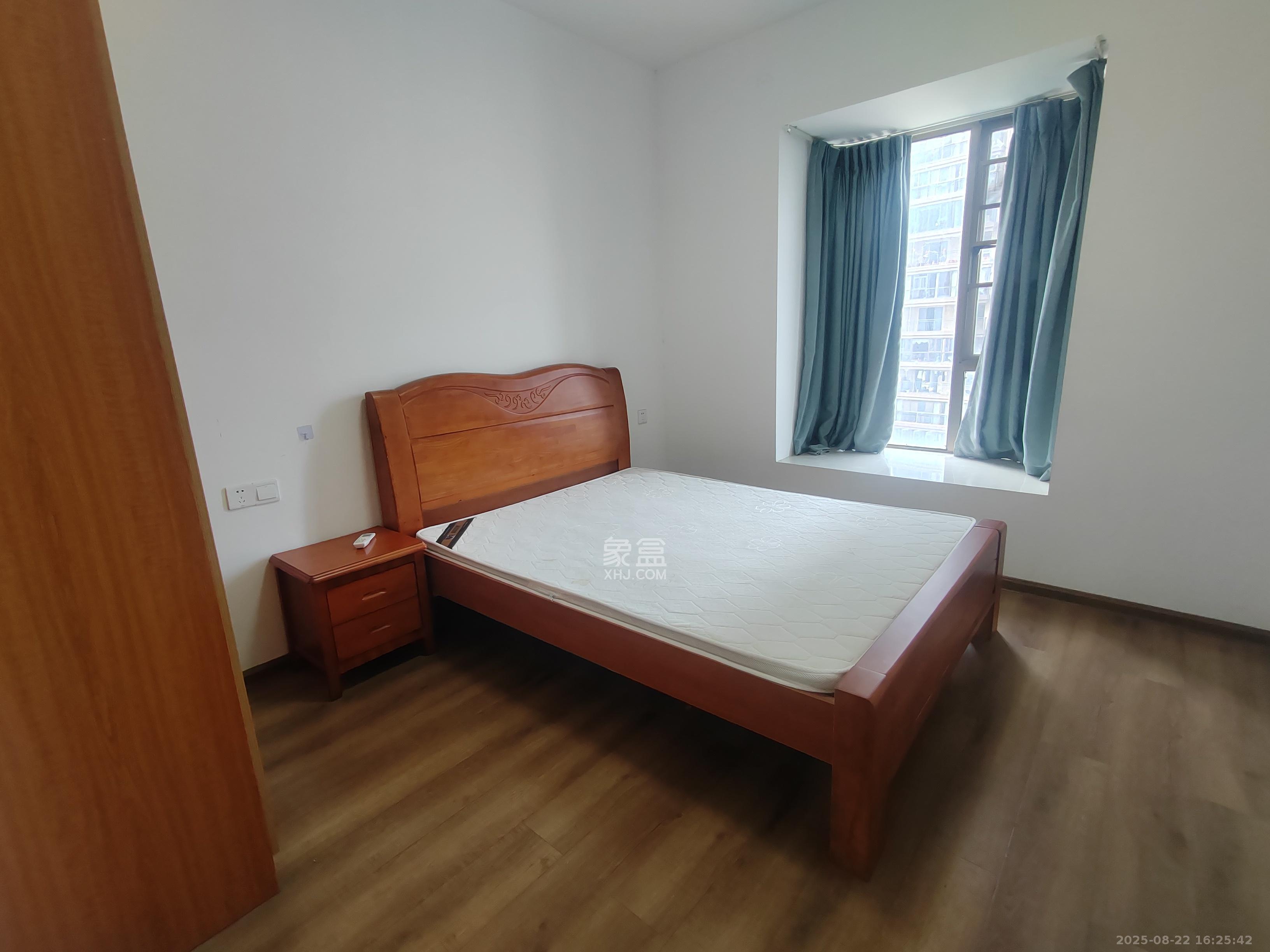 江山帝景雅典  3室2厅1卫    2800.0元/月 江山帝景雅典  3室2厅1卫    2800.0元/月室内图