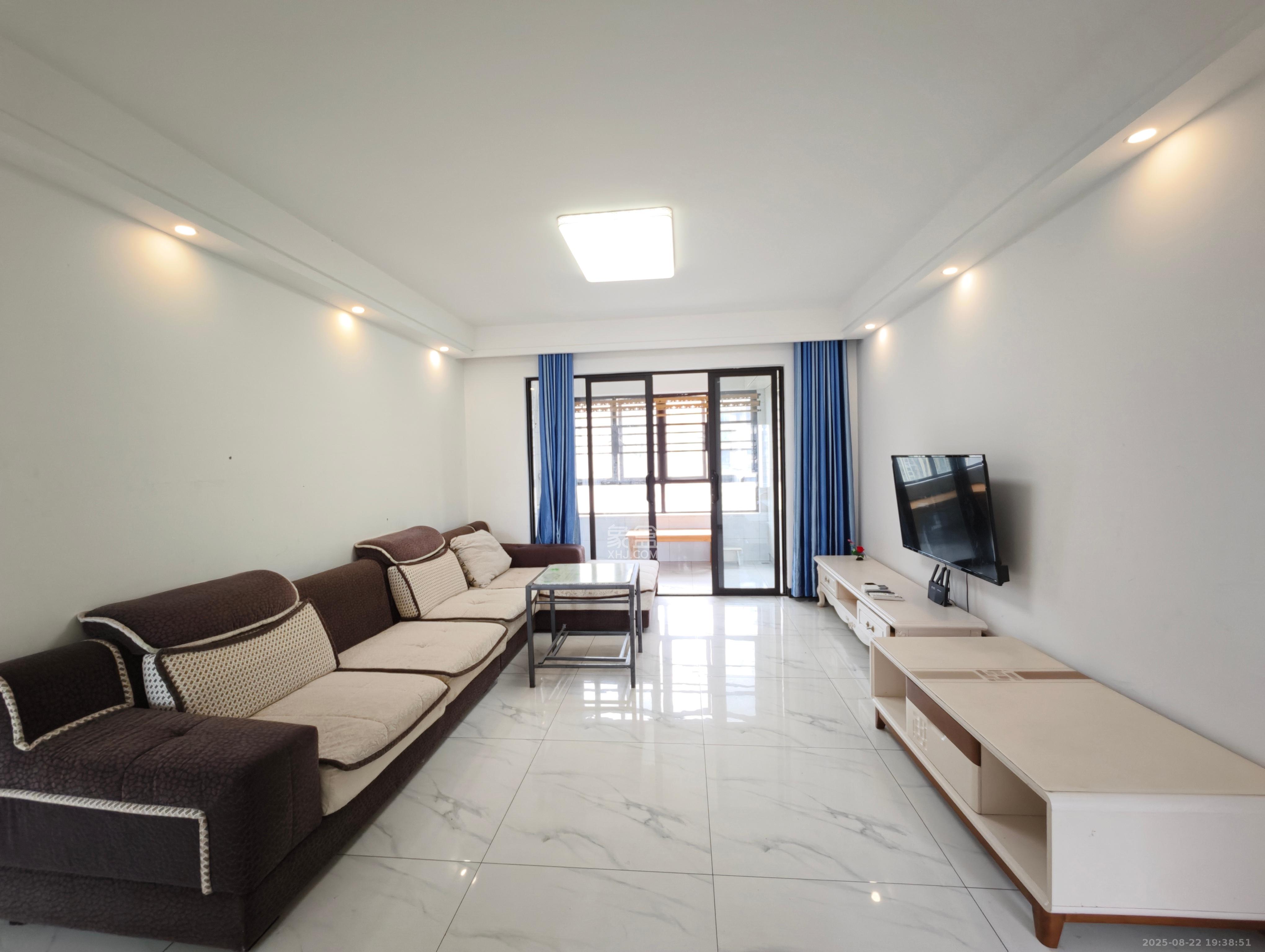 惠天然梅岭国际 4室2厅2卫 3300.0元/月 惠天然梅岭国际 4室2厅2卫 3300.0元/月室内图