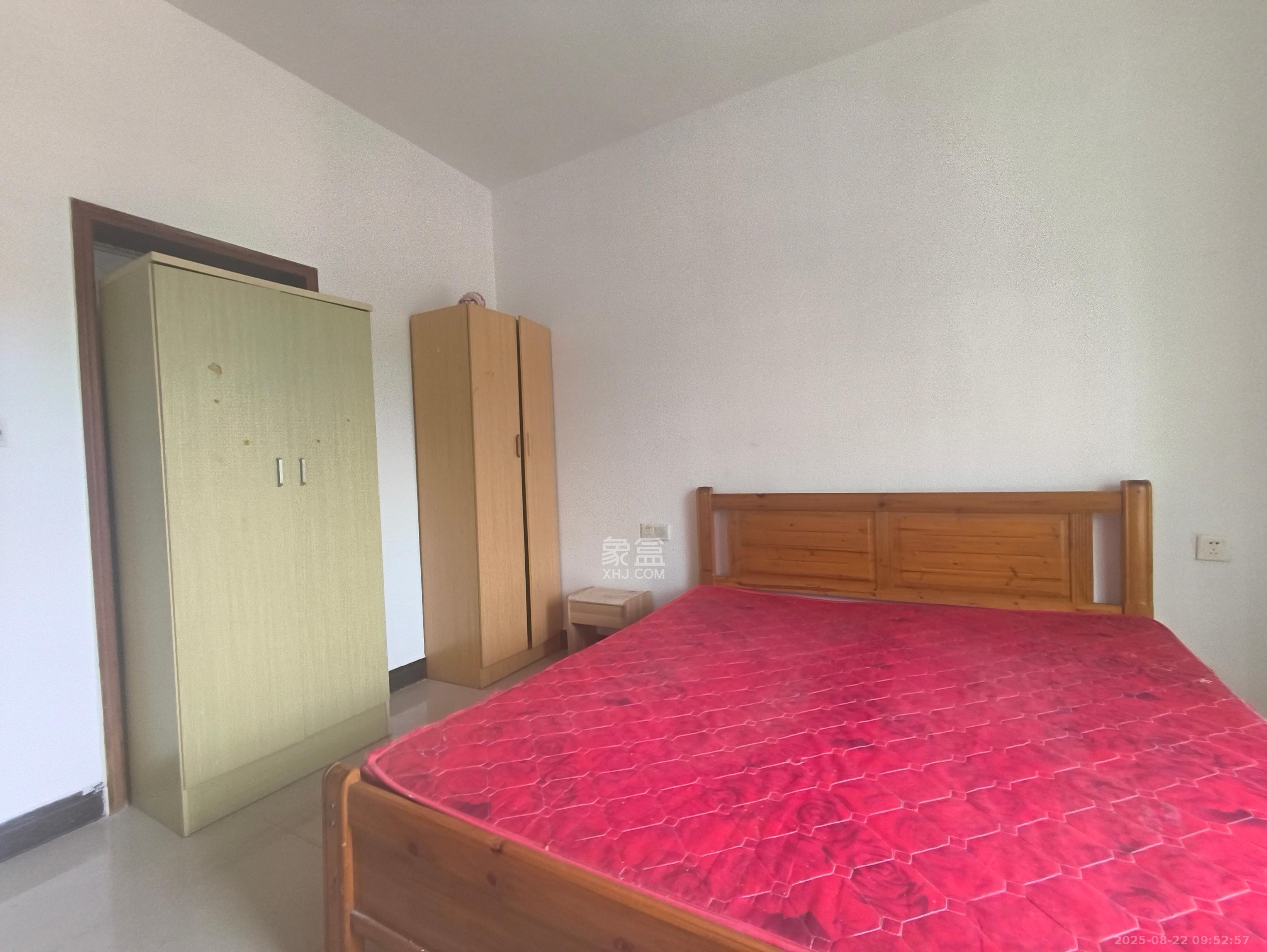 华美佳园(鄱阳佳园)  1室0厅0卫    1100.0元/月室内图