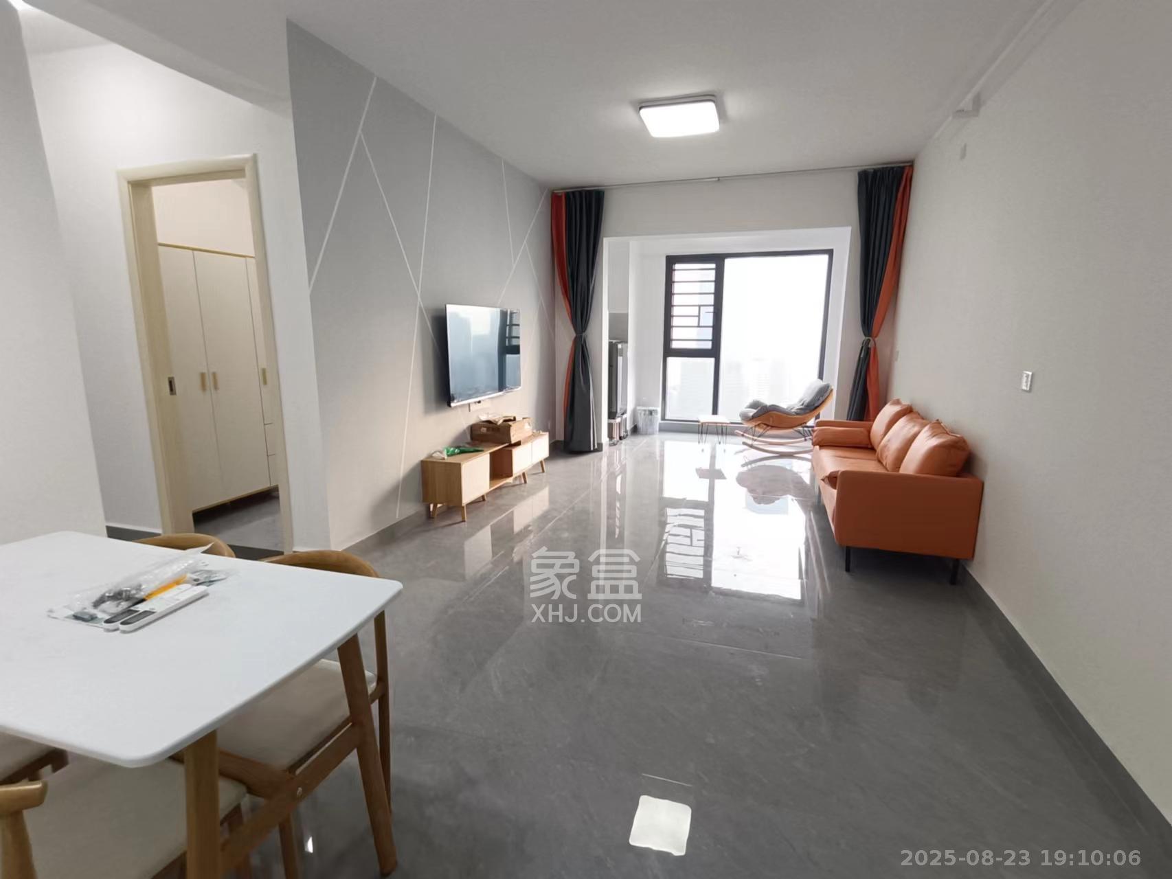 阳光城檀悦 3室2厅1卫 4000.0元/月 阳光城檀悦 3室2厅1卫 4000.0元/月室内图