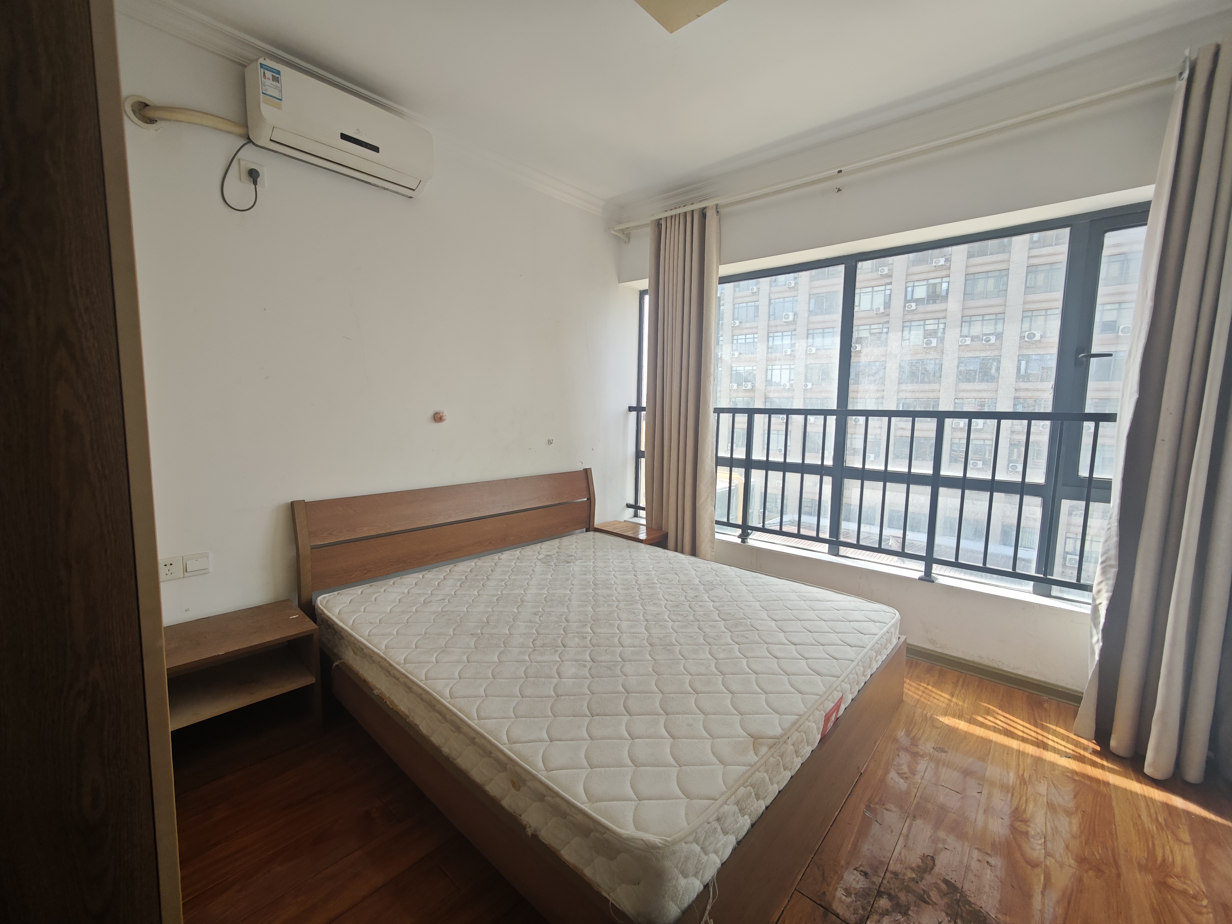 中建国际大厦  2室1厅1卫   1450.00元/月户型图