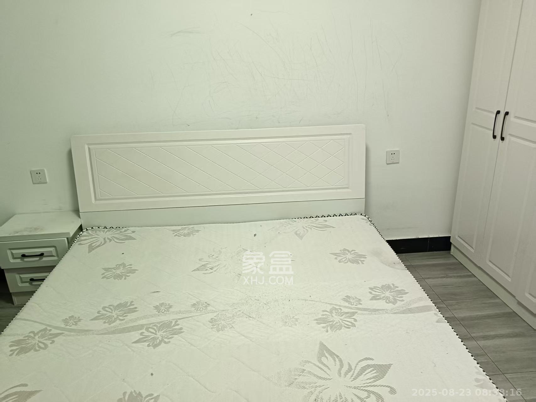 东方美地  1室0厅0卫   2300.00元/月室内图