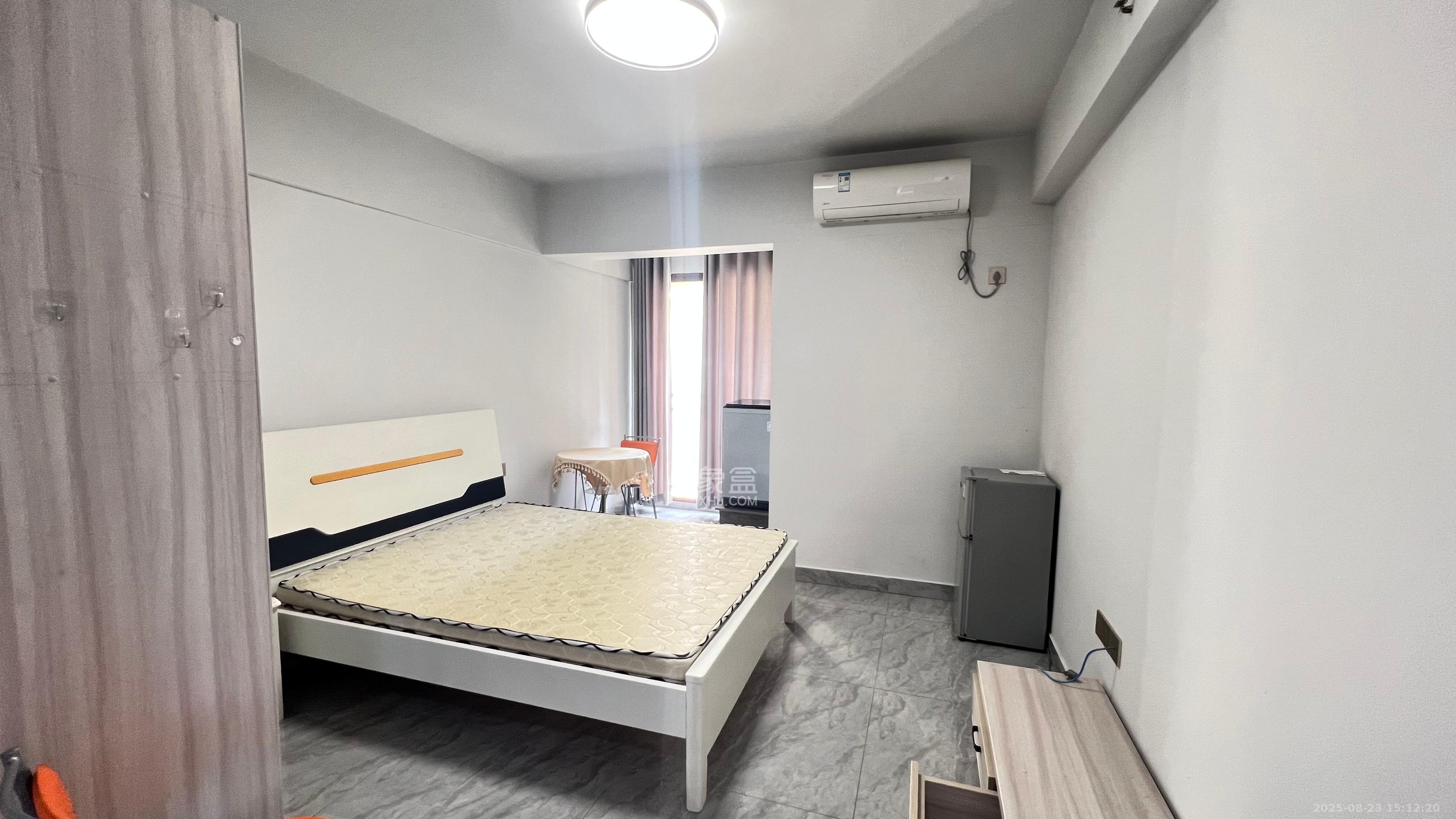 金房奥斯卡 1室1厅1卫 1100.0元/月 金房奥斯卡 1室1厅1卫 1100.0元/月室内图