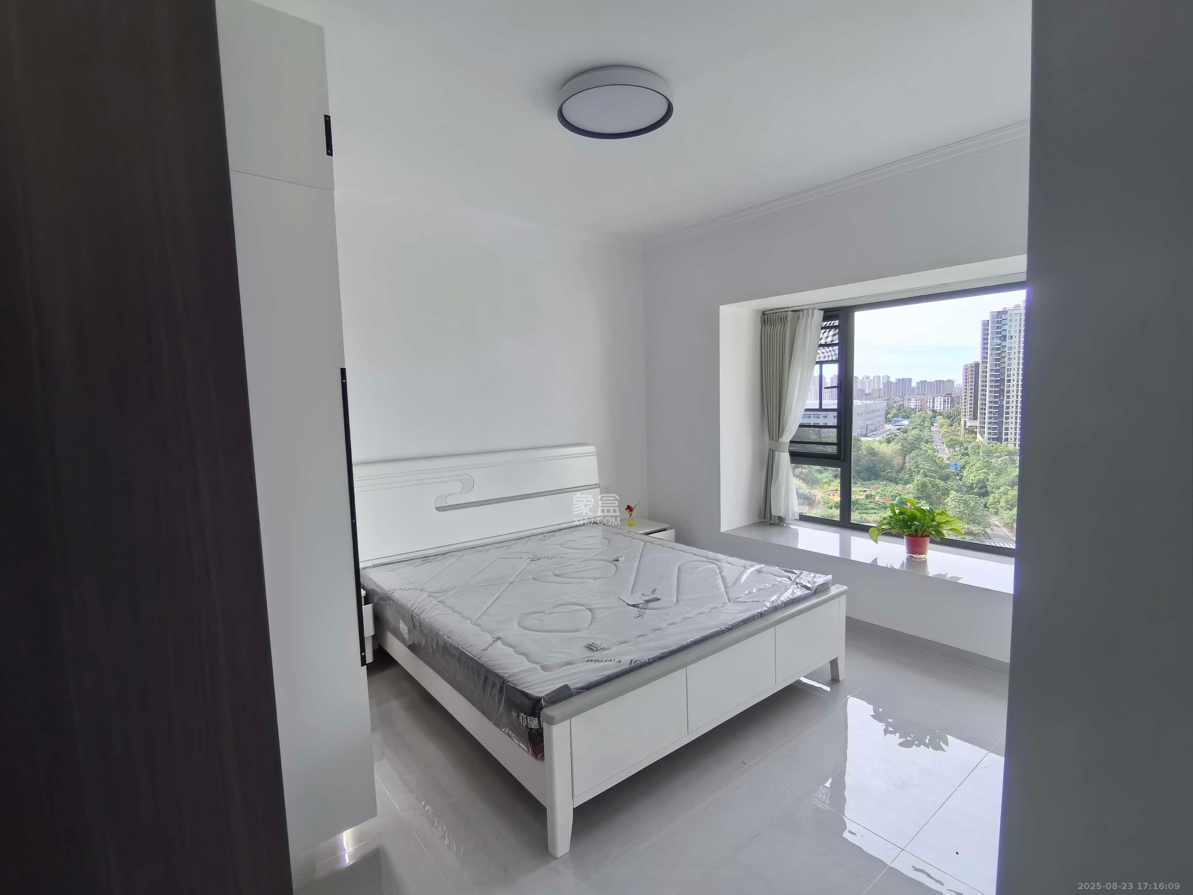 恒大揽湖苑(恒大林溪郡) 3室2厅2卫 2800.0元/月 恒大揽湖苑(恒大林溪郡) 3室2厅2卫 2800.0元/月室内图