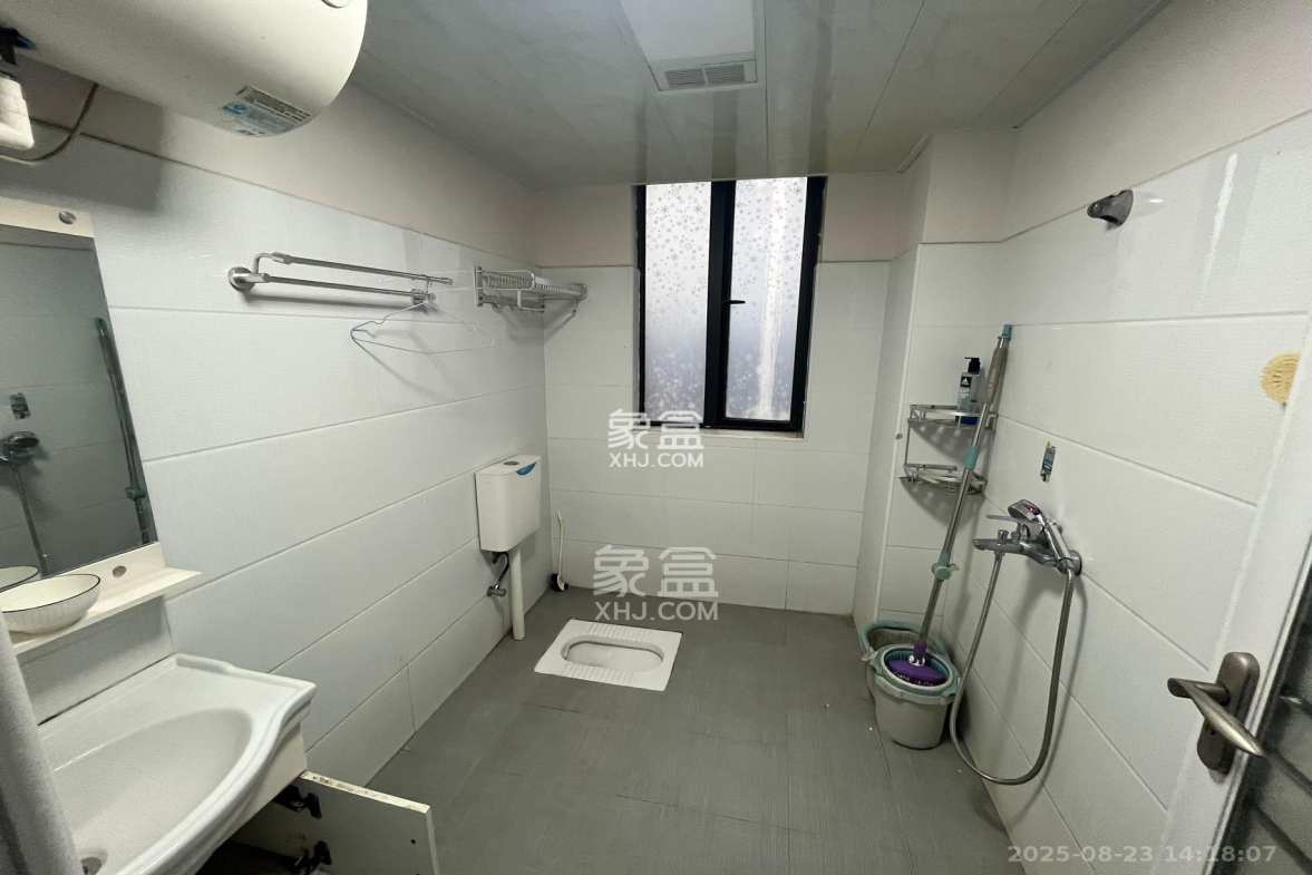 华雅林语苑  2室2厅1卫    2000.0元/月 华雅林语苑  2室2厅1卫    2000.0元/月室内图