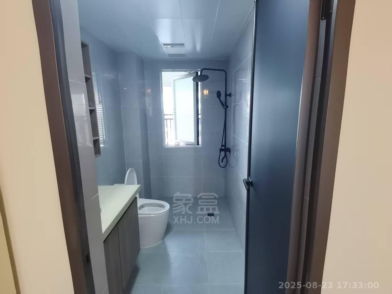 葛宁悦东方 3室2厅2卫 2400.0元/月 葛宁悦东方 3室2厅2卫 2400.0元/月室内图