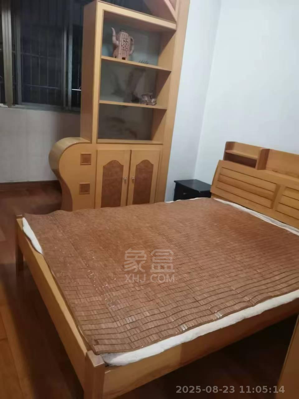 紫藤苑民主村 3室1厅1卫 800.0元/月 紫藤苑民主村 3室1厅1卫 800.0元/月室内图