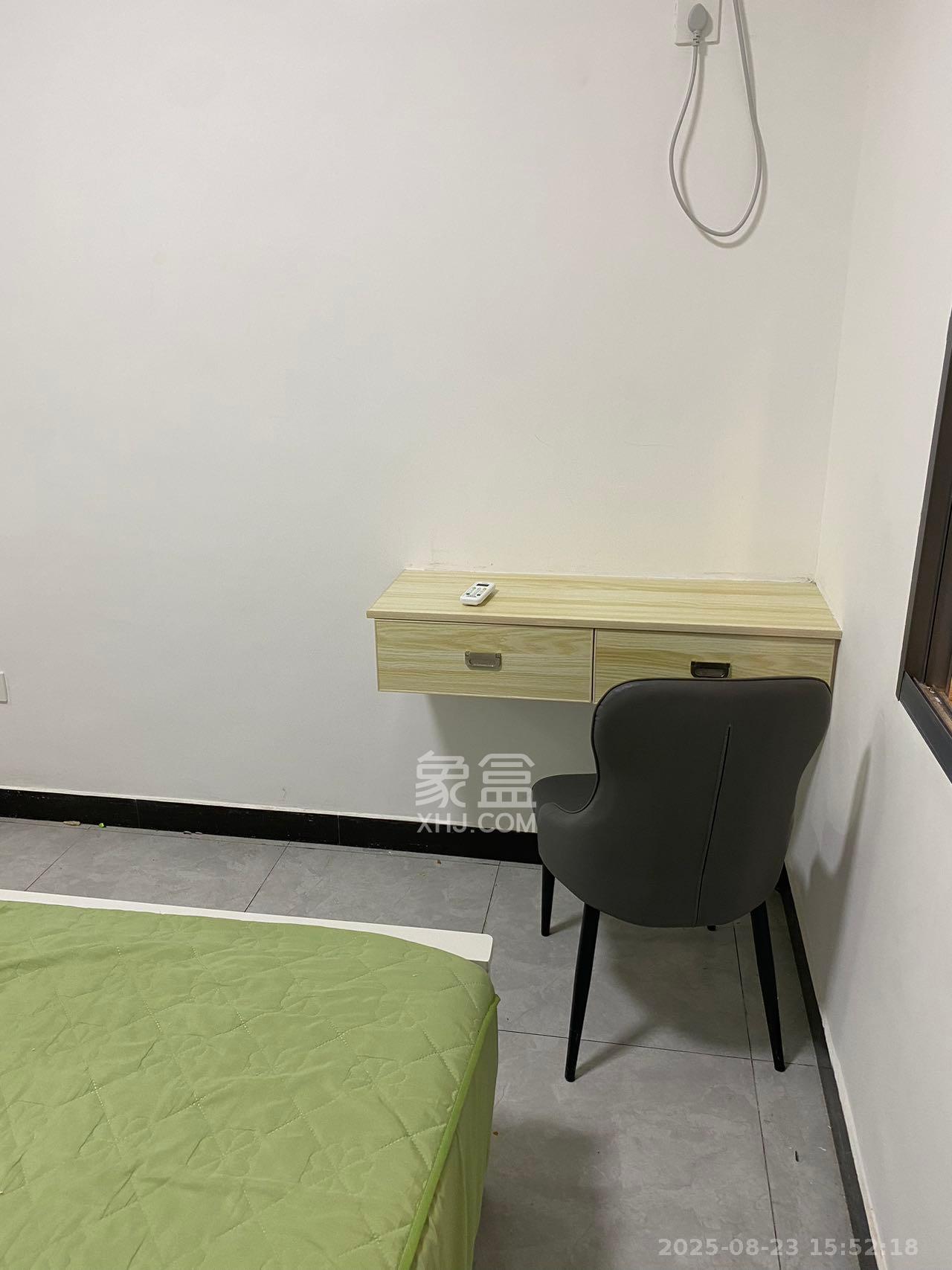 石子冲巷  1室0厅0卫   1400.00元/月室内图
