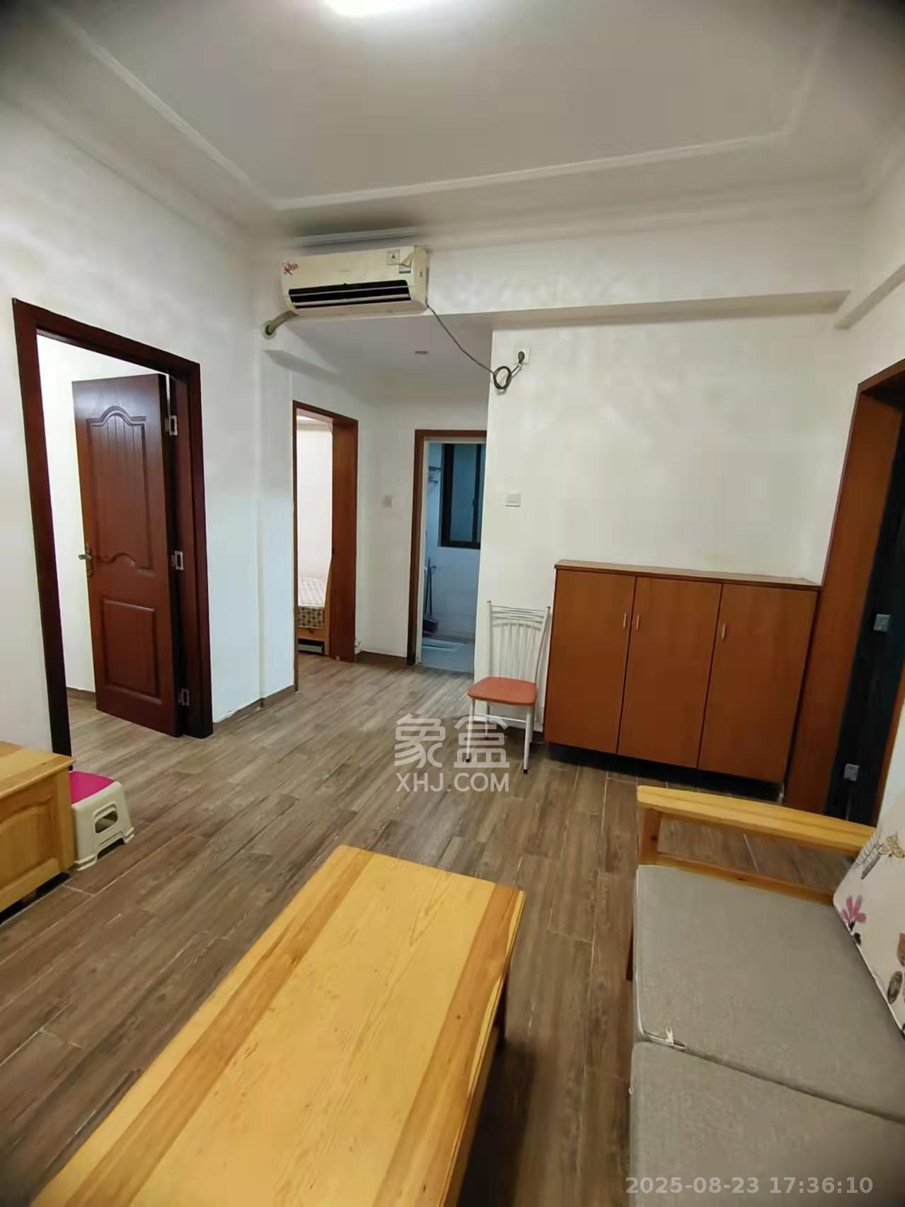嘉顿新天地  2室1厅1卫   2500.00元/月室内图