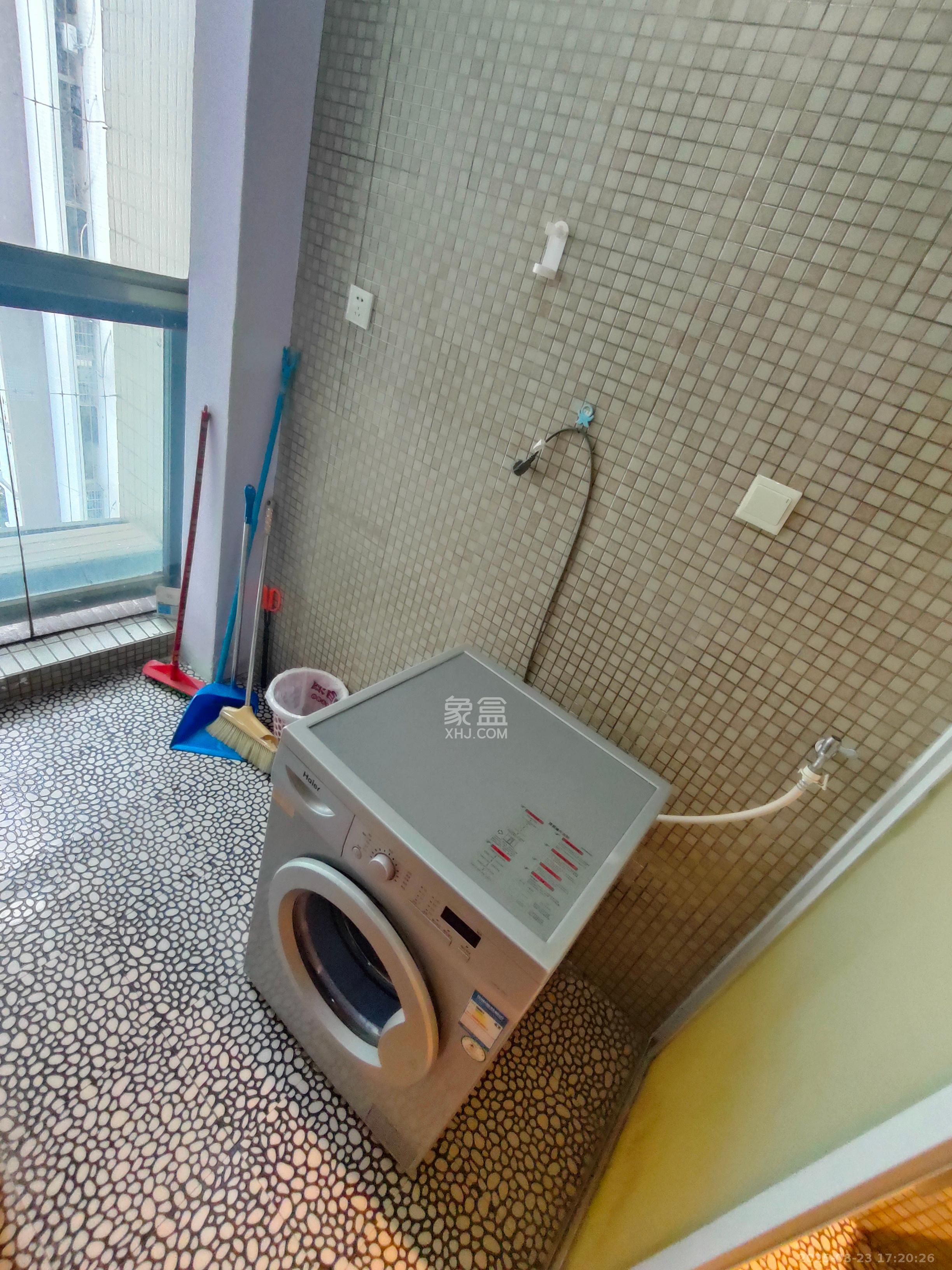 城南故事家园  1室1厅1卫    1200.0元/月 城南故事家园  1室1厅1卫    1200.0元/月室内图