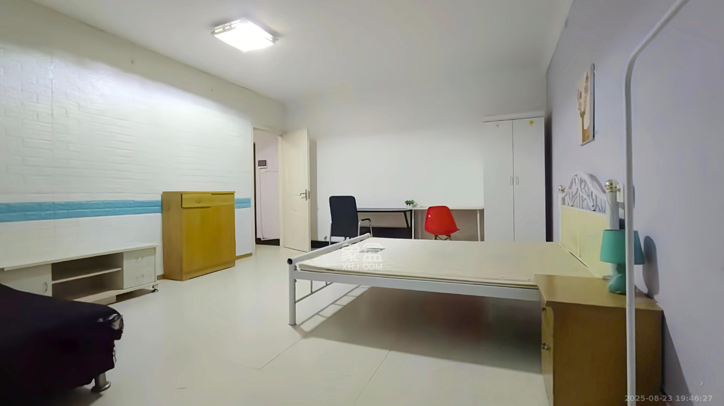 湘卫花苑  1室1厅1卫    700.0元/月室内图