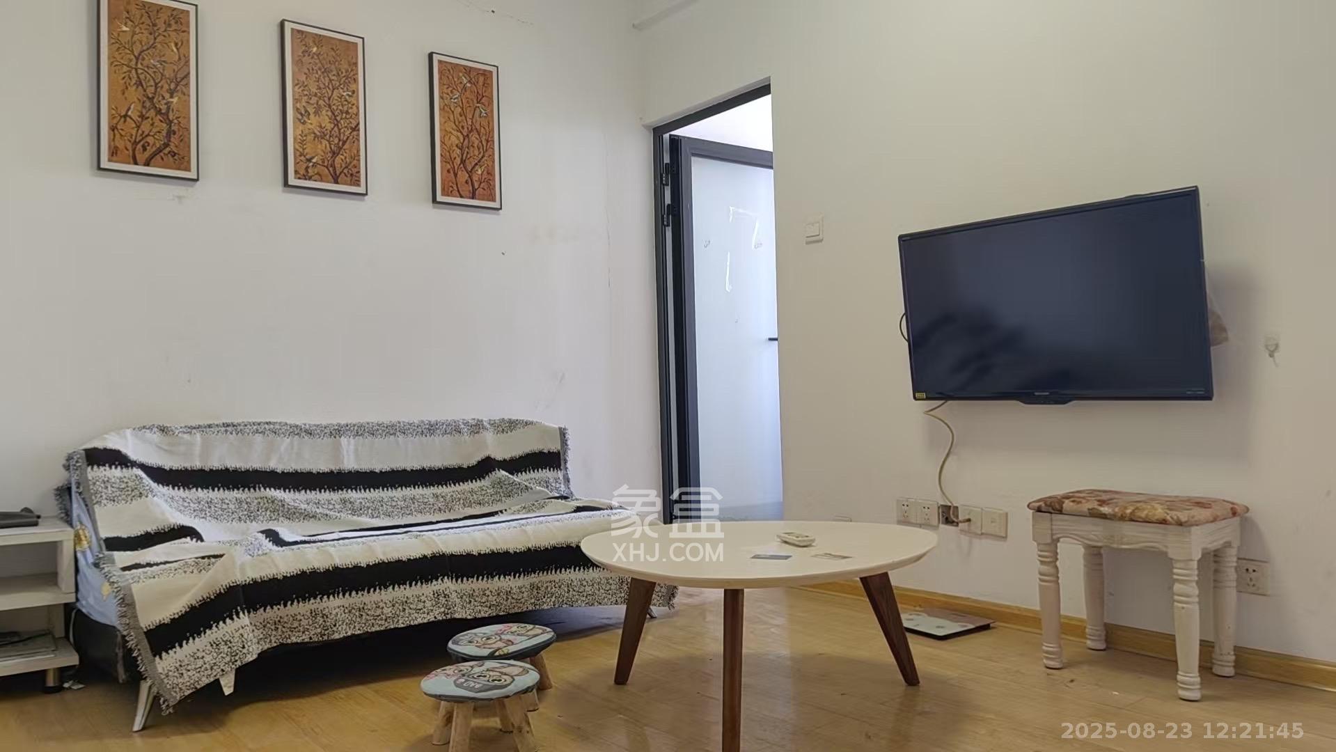 阳光锦城  1室1厅1卫    1500.0元/月 阳光锦城  1室1厅1卫    1500.0元/月室内图