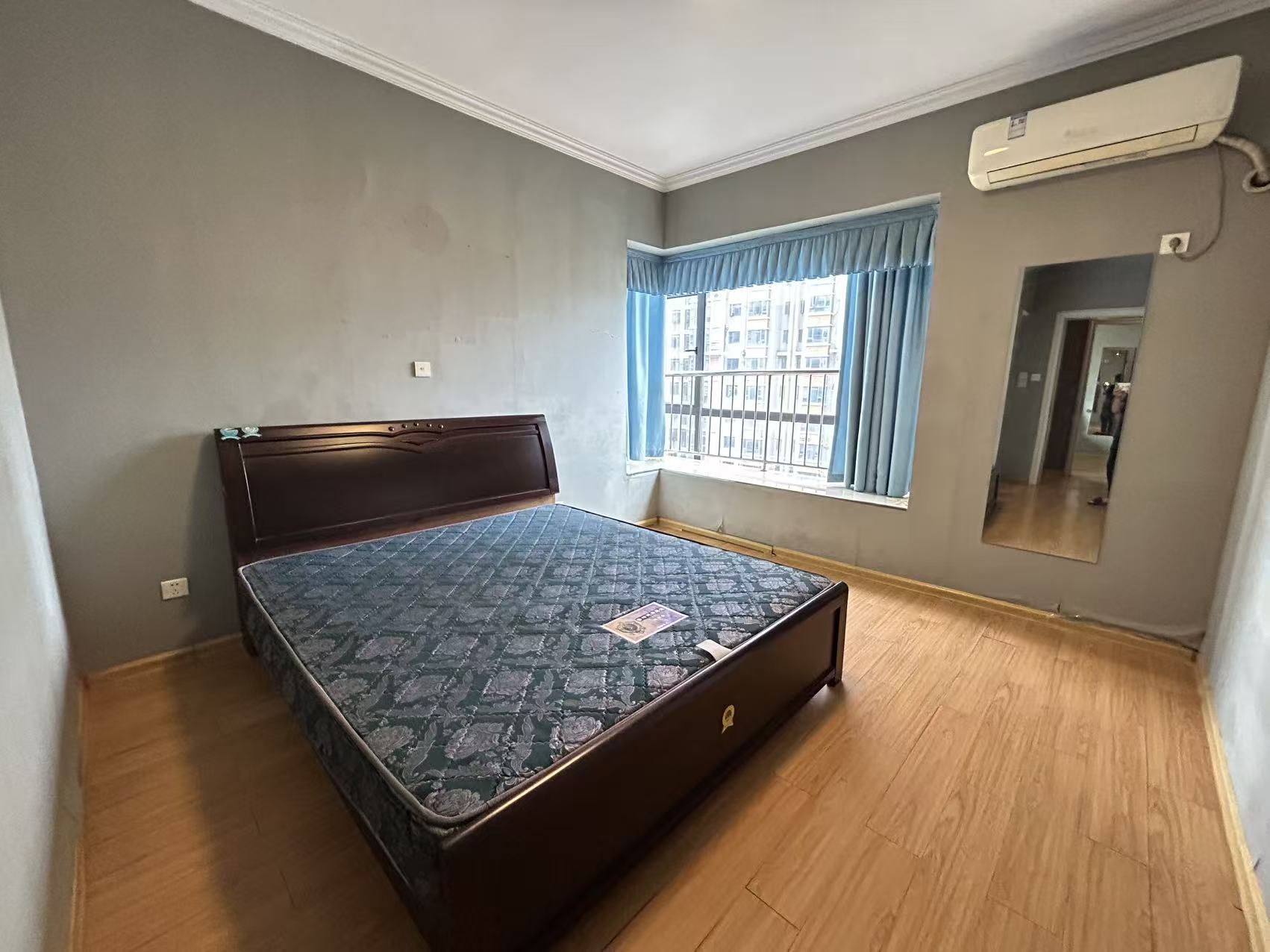 庐山春天早安华晨  1室2厅1卫    65.0万 庐山春天早安华晨  1室2厅1卫    65.0万室内图