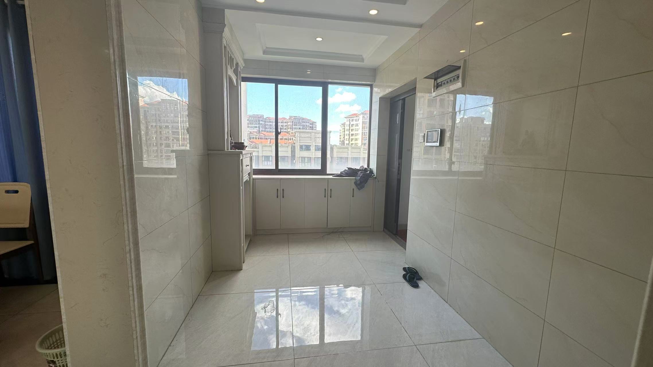 建设家园 3室2厅2卫 90.0万 建设家园 3室2厅2卫 90.0万室内图