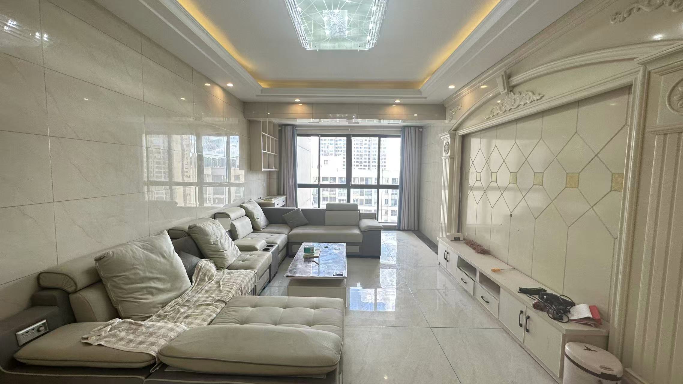 建设家园 3室2厅2卫 90.0万 建设家园 3室2厅2卫 90.0万室内图