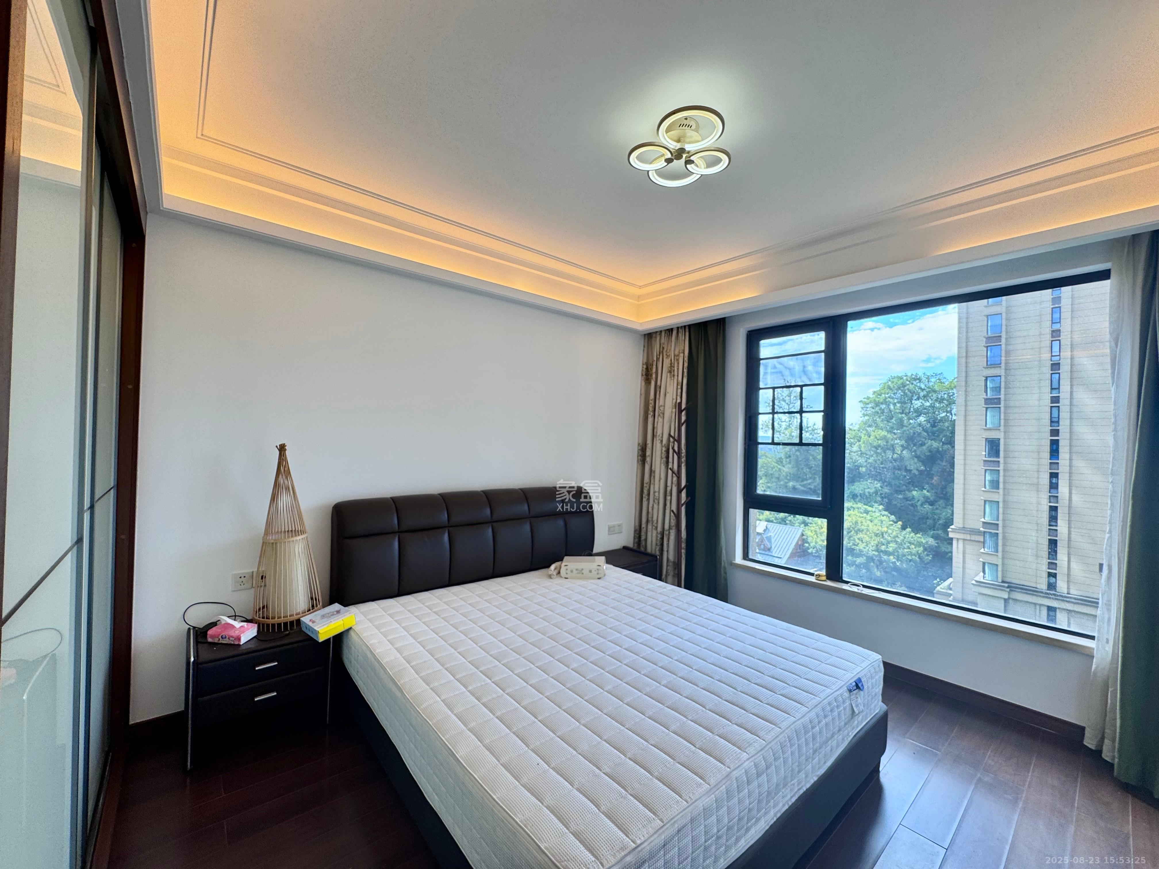 万科紫台 3室2厅2卫 5200.0元/月 万科紫台 3室2厅2卫 5200.0元/月室内图