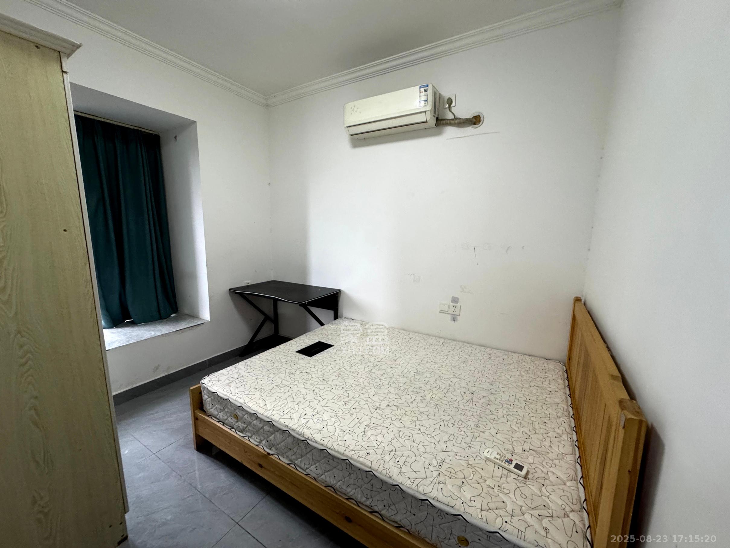 汇金城/嘉华城（二期、三期）  3室2厅1卫    2400.0元/月室内图