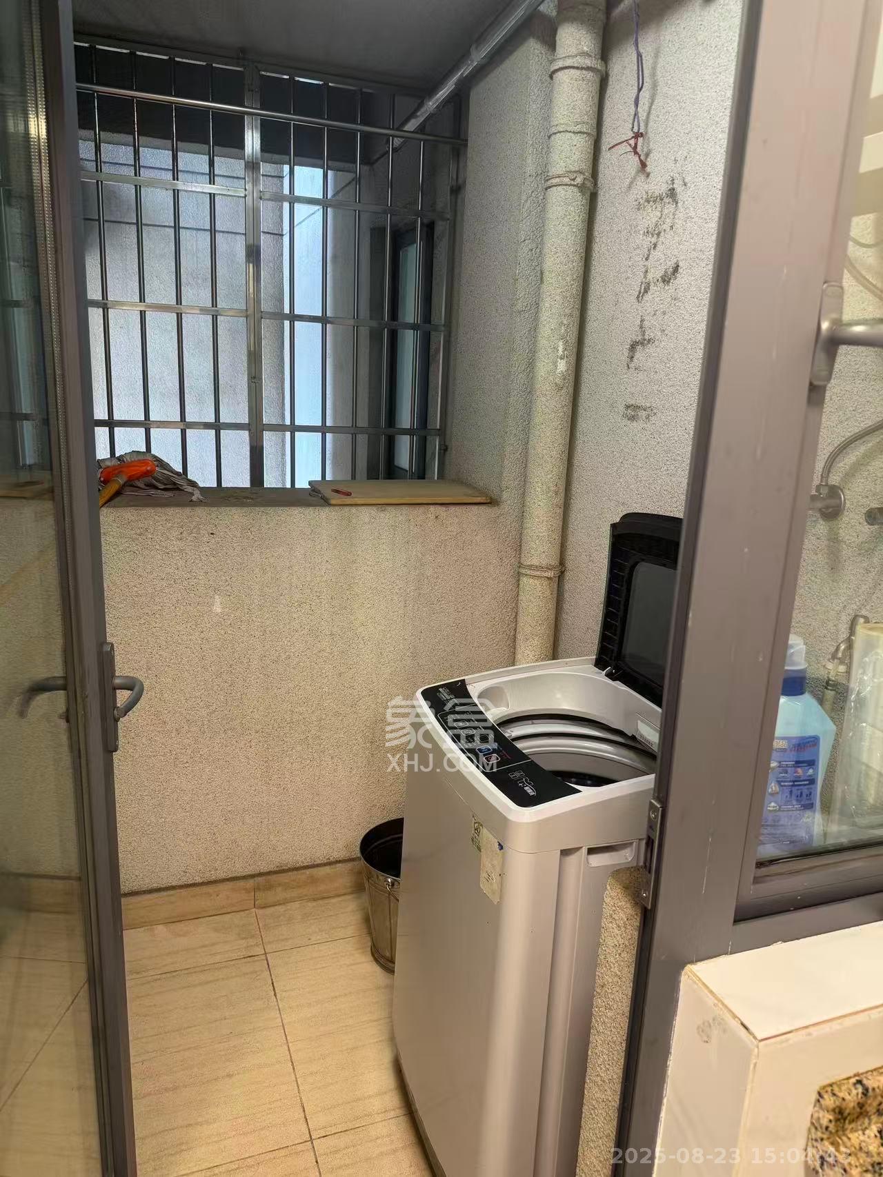 碧桂园南城首府（东宸林海）  3室2厅1卫   2100.00元/月室内图