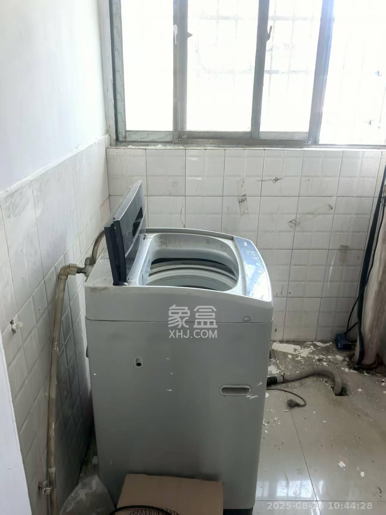 铝厂宿舍 2室1厅1卫 1000.0元/月 铝厂宿舍 2室1厅1卫 1000.0元/月室内图