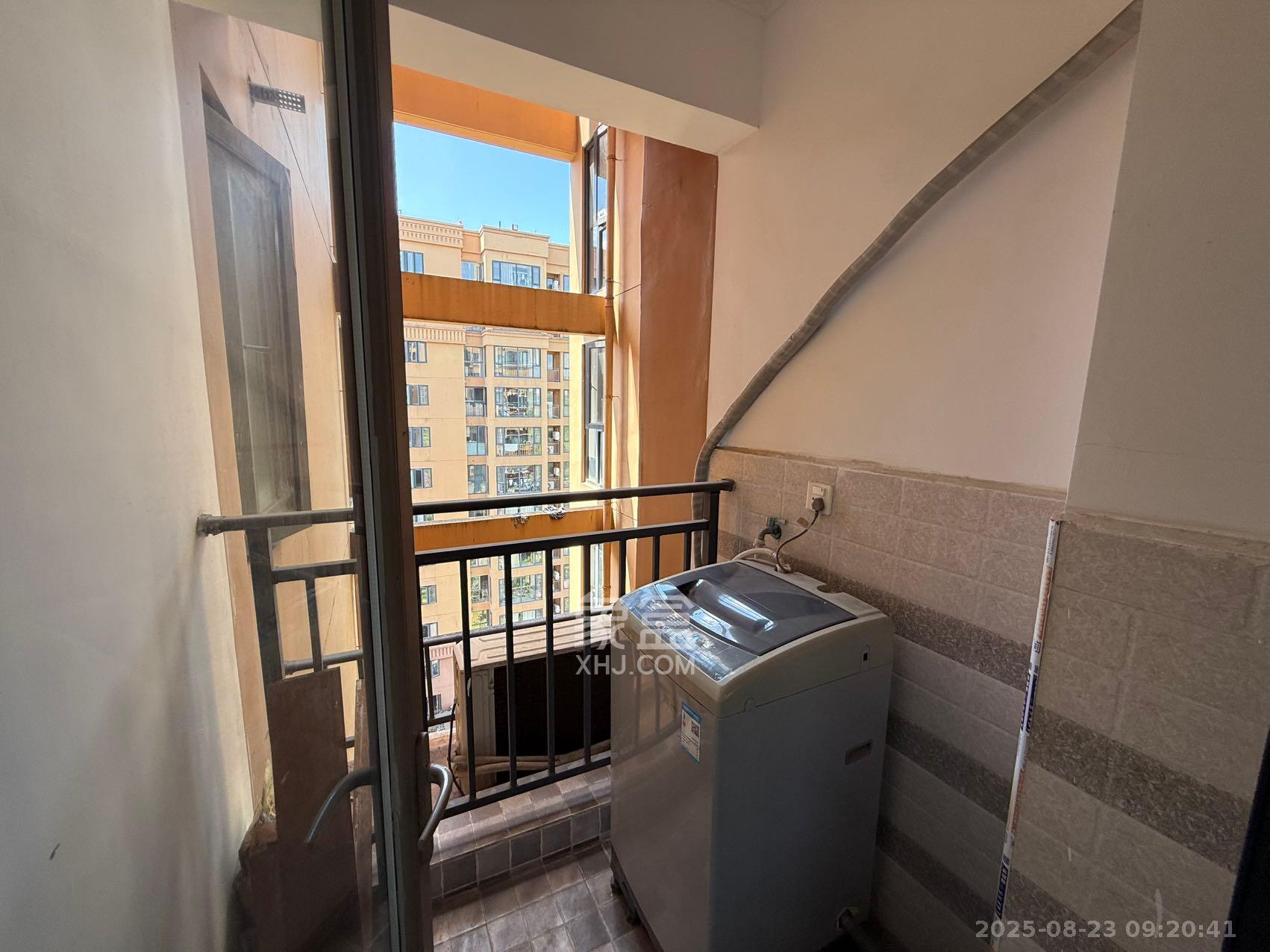 怡海星城 3室2厅1卫 1800.0元/月 怡海星城 3室2厅1卫 1800.0元/月室内图