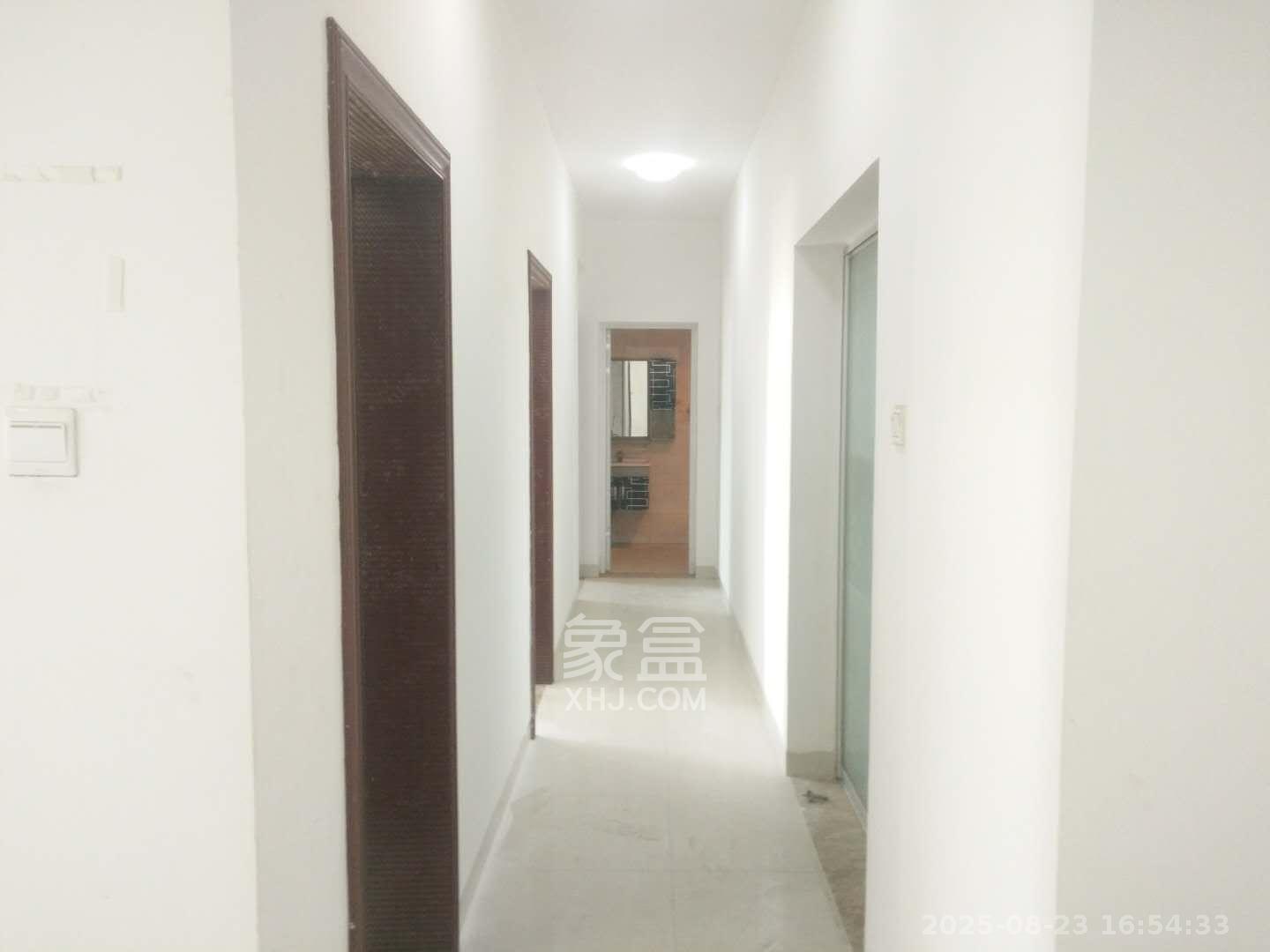 万科魅力之城  3室2厅1卫    1800.0元/月 万科魅力之城  3室2厅1卫    1800.0元/月