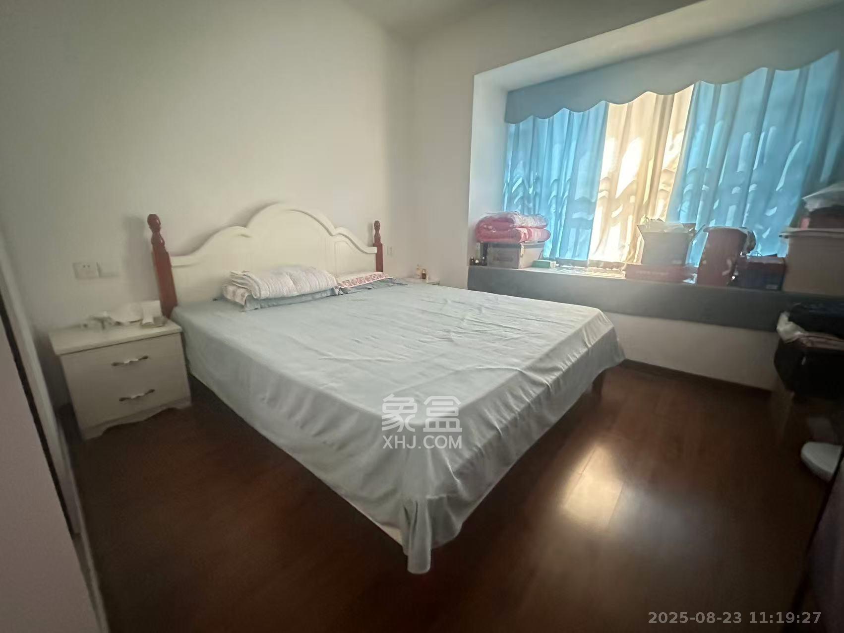 梅溪正荣府 5室2厅2卫 3600.0元/月 梅溪正荣府 5室2厅2卫 3600.0元/月室内图