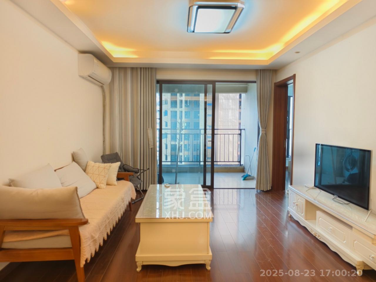 万科里金域滨江 3室2厅1卫 3500.0元/月 万科里金域滨江 3室2厅1卫 3500.0元/月室内图