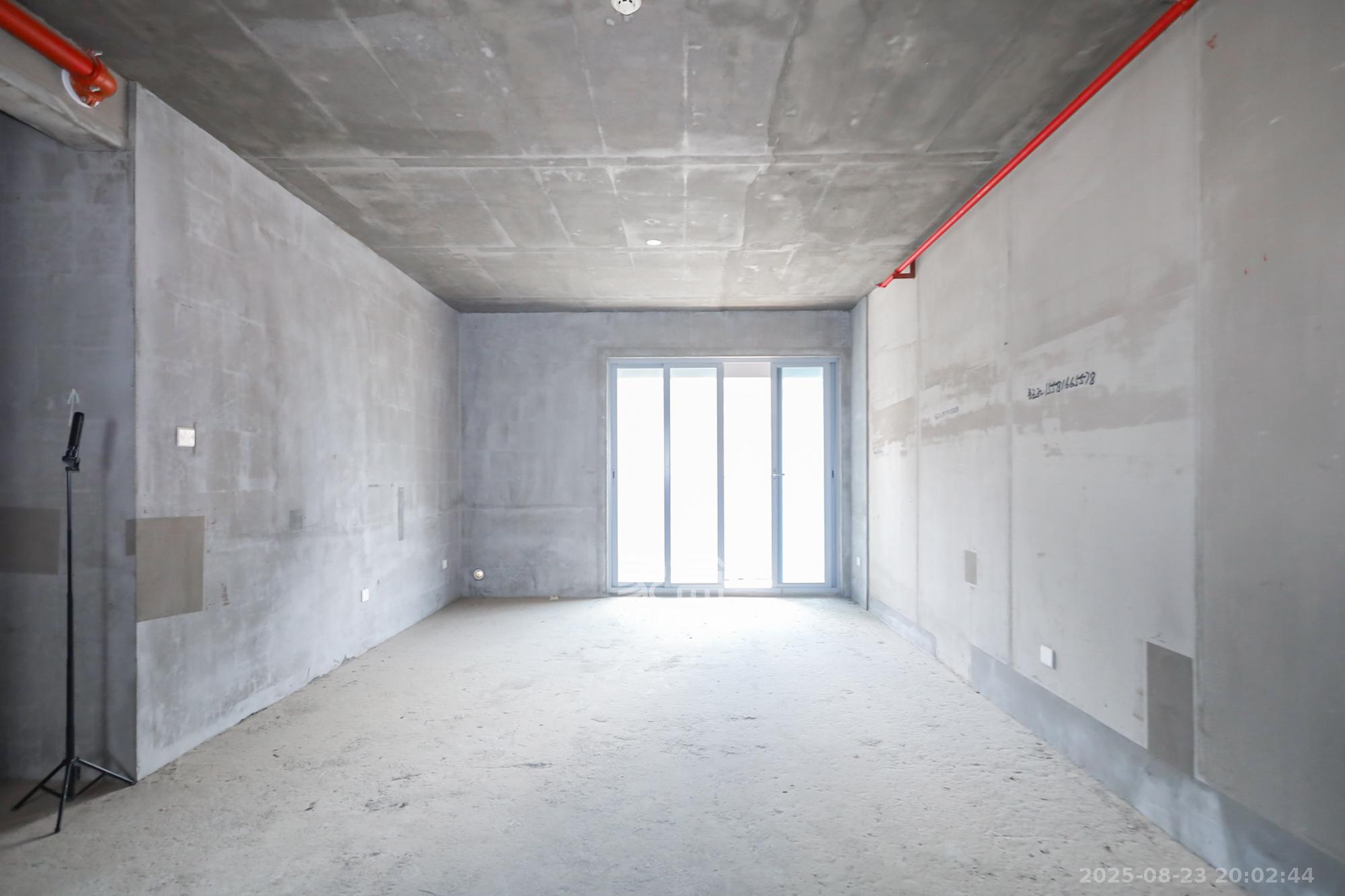 保利天禧C区 4室2厅2卫 235.0万 保利天禧C区 4室2厅2卫 235.0万客厅