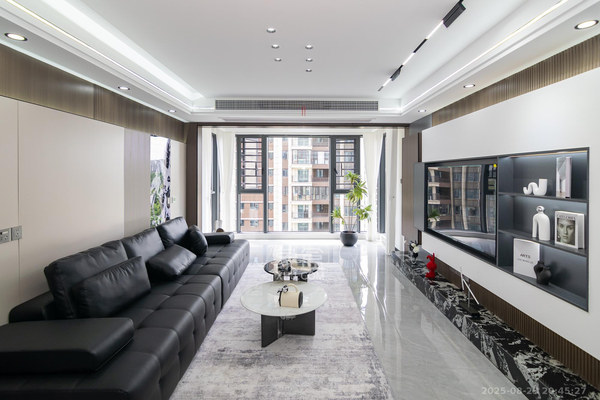 润和雅郡（润和紫郡六期）  4室2厅2卫    119.8万