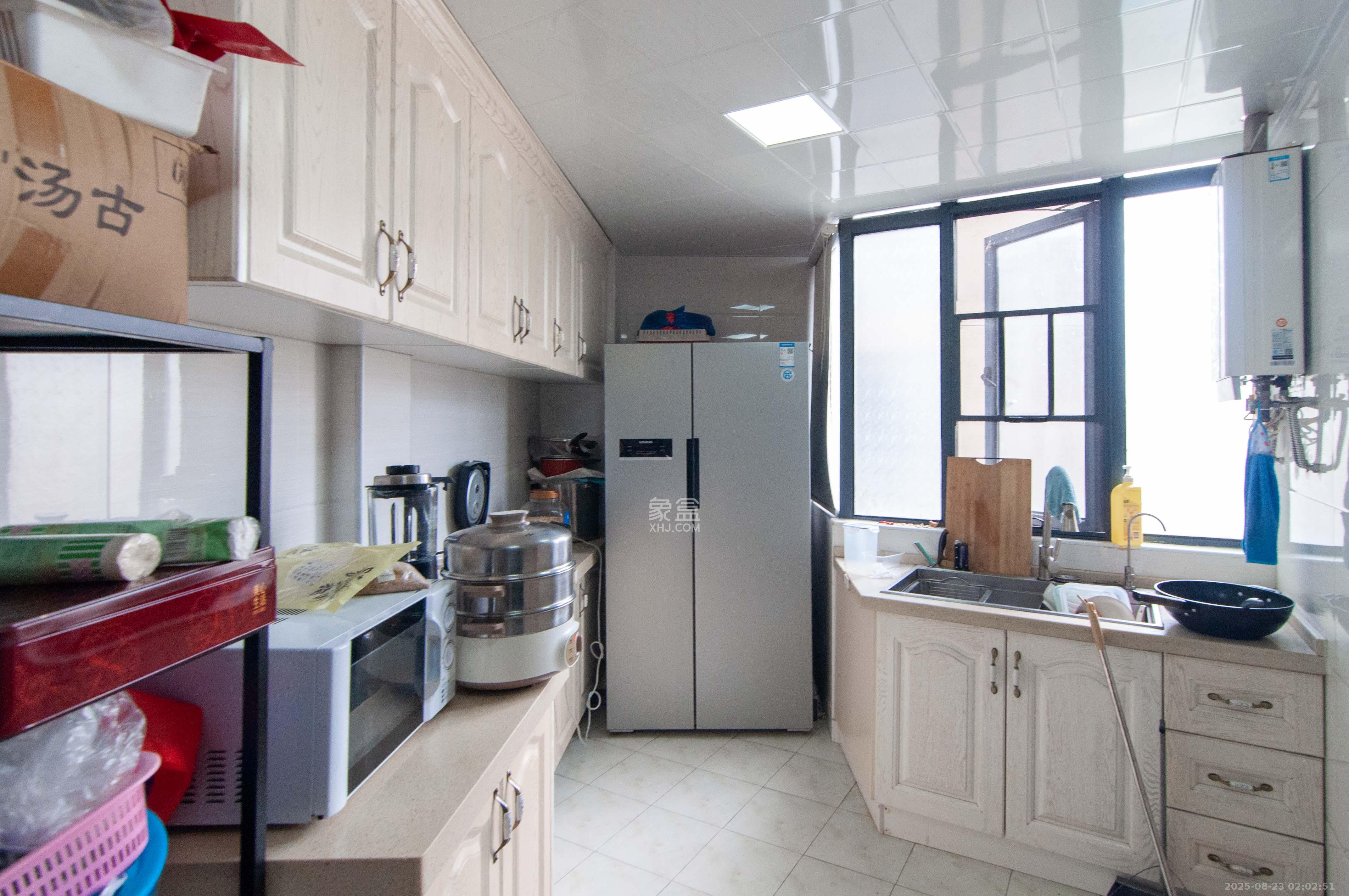 中建梅溪湖中心 4室2厅2卫 197.0万 中建梅溪湖中心 4室2厅2卫 197.0万厨房