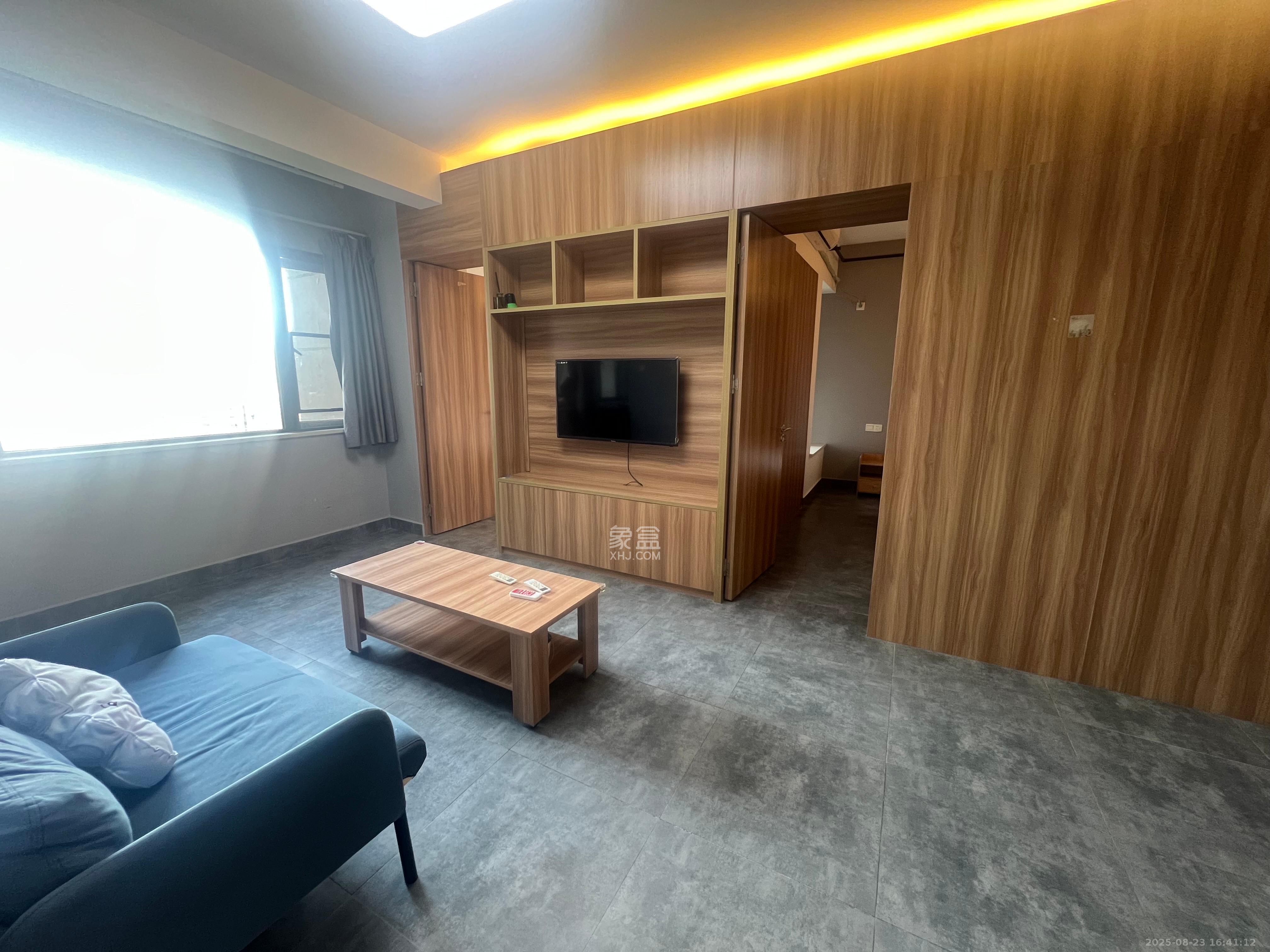博林云栖  2室2厅1卫    2000.0元/月室内图
