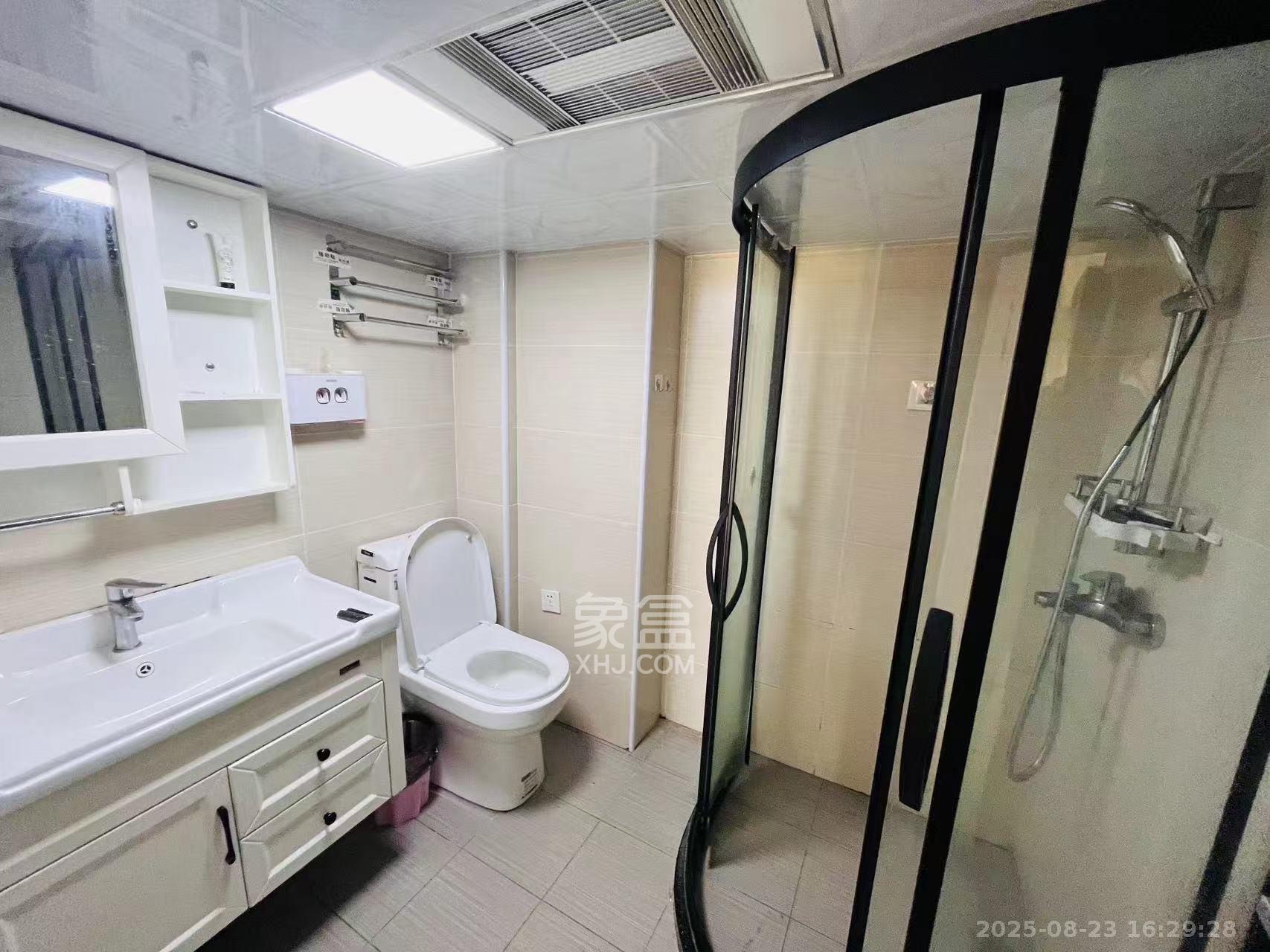 东盈商业广场（华泉城市广场）  2室1厅1卫    3000.0元/月室内图