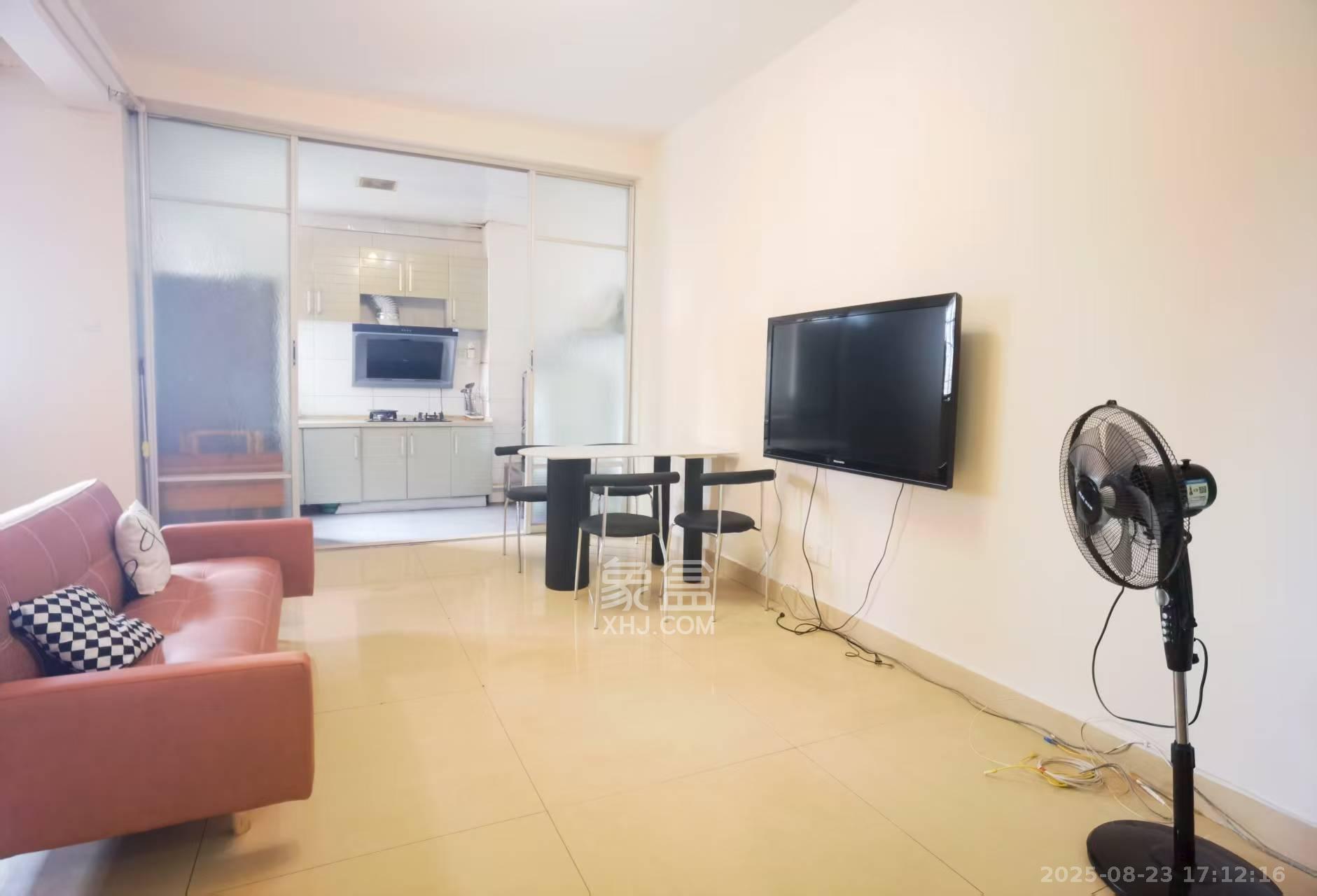 芙蓉同发  1室1厅1卫    2000.0元/月室内图