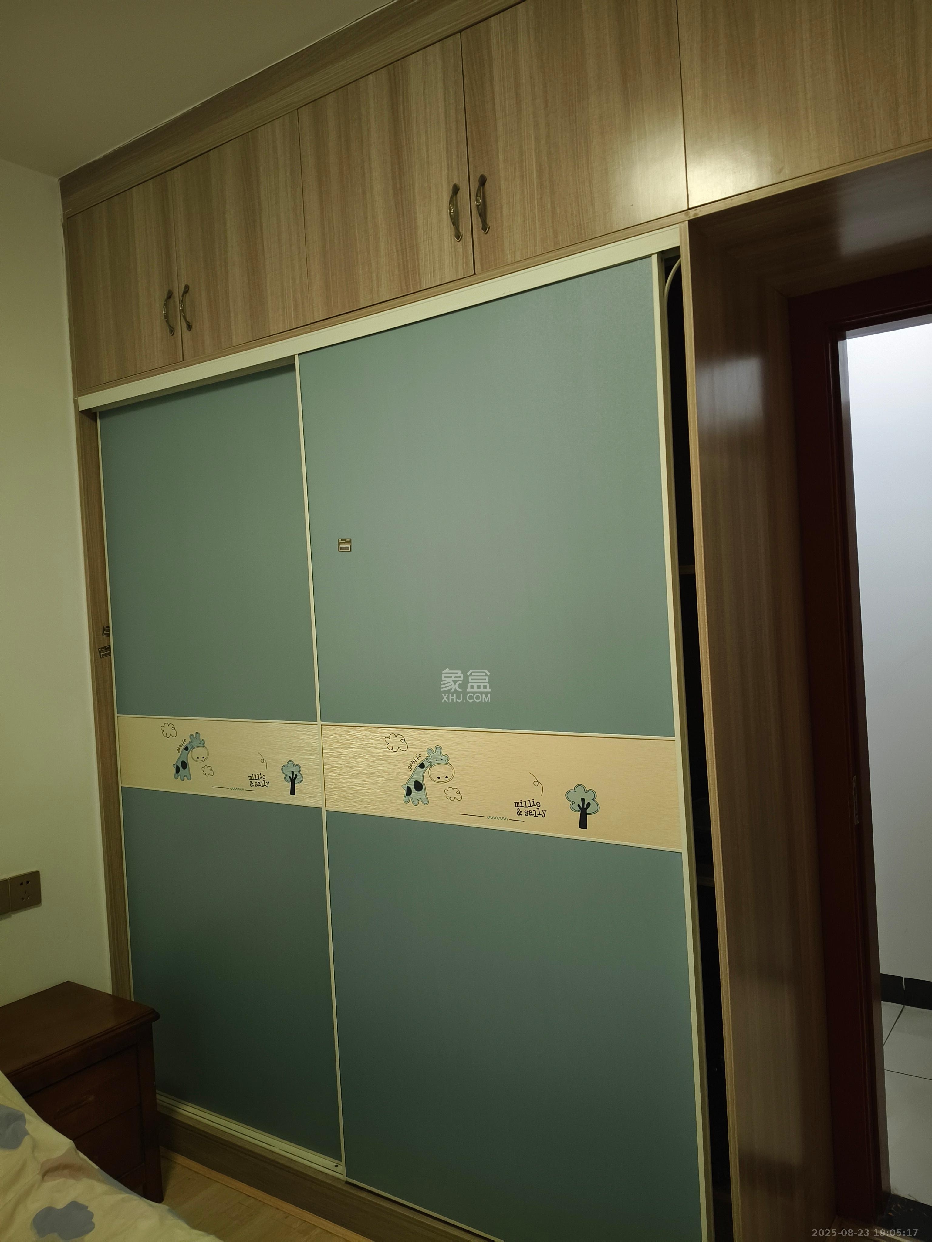 荷韵园  1室0厅0卫    1600.0元/月 荷韵园  1室0厅0卫    1600.0元/月室内图