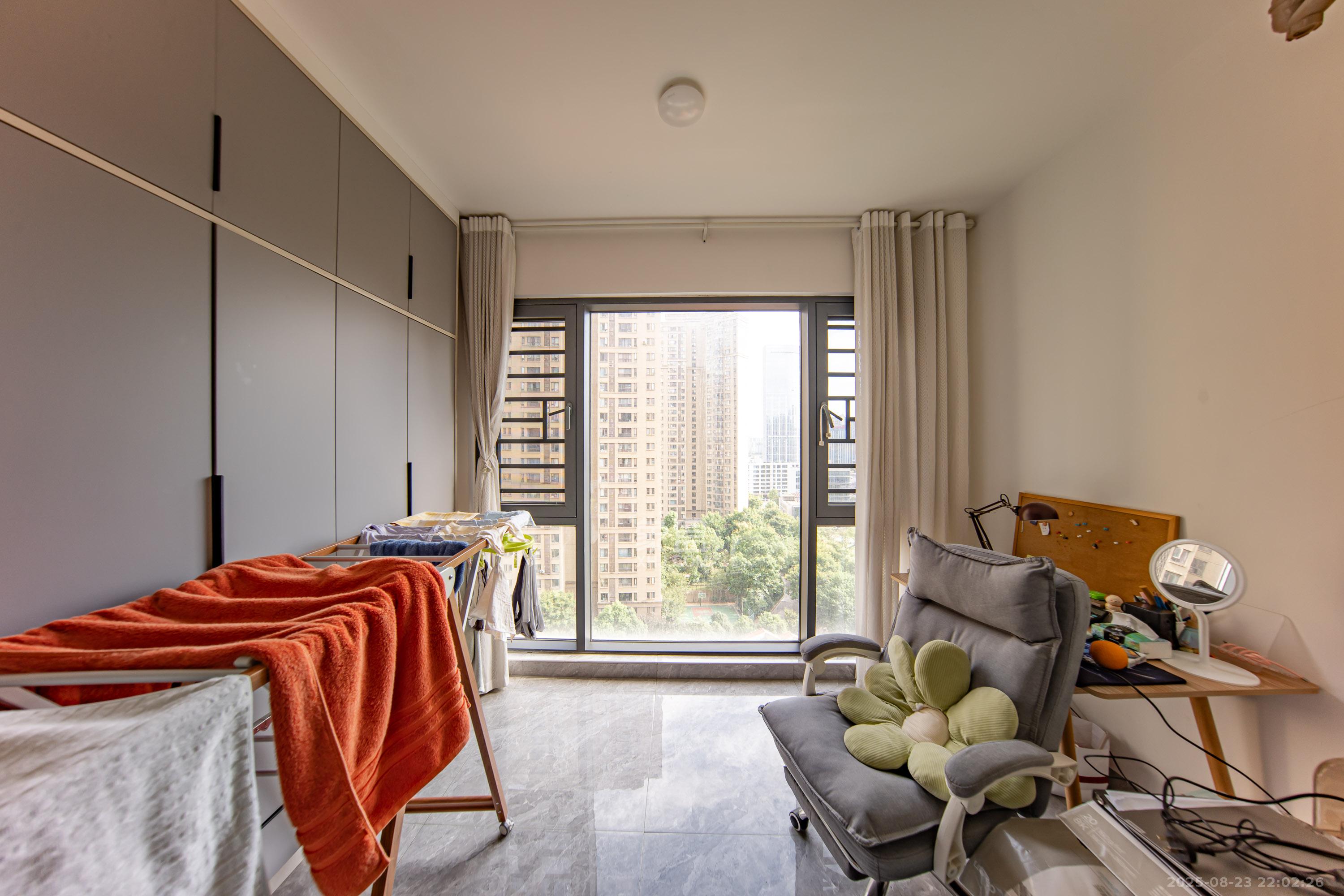 邦盛水岸御园  3室2厅2卫    77.8万阳台