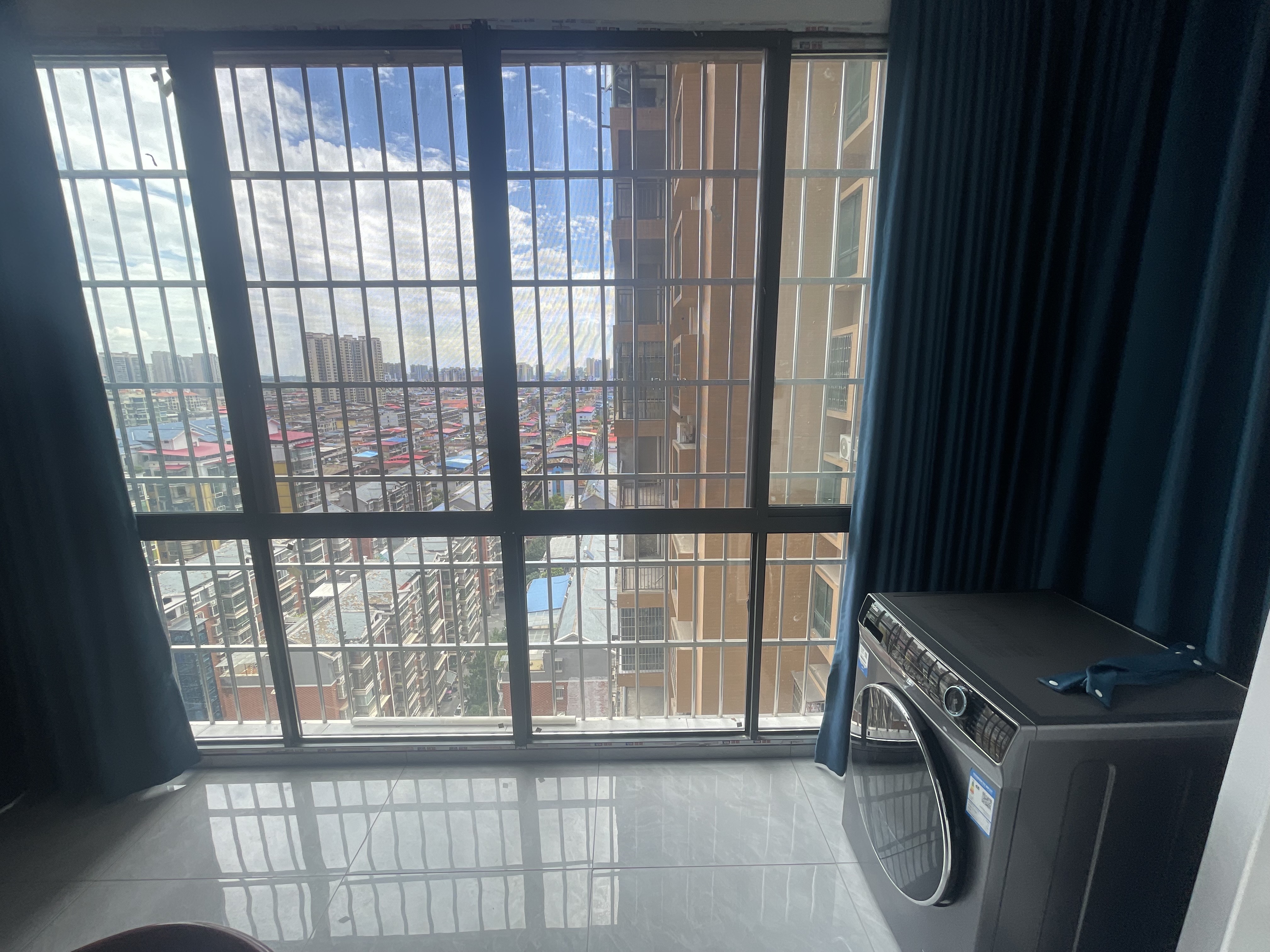 长湖新村 1室0厅0卫 1200.0元/月 长湖新村 1室0厅0卫 1200.0元/月室内图